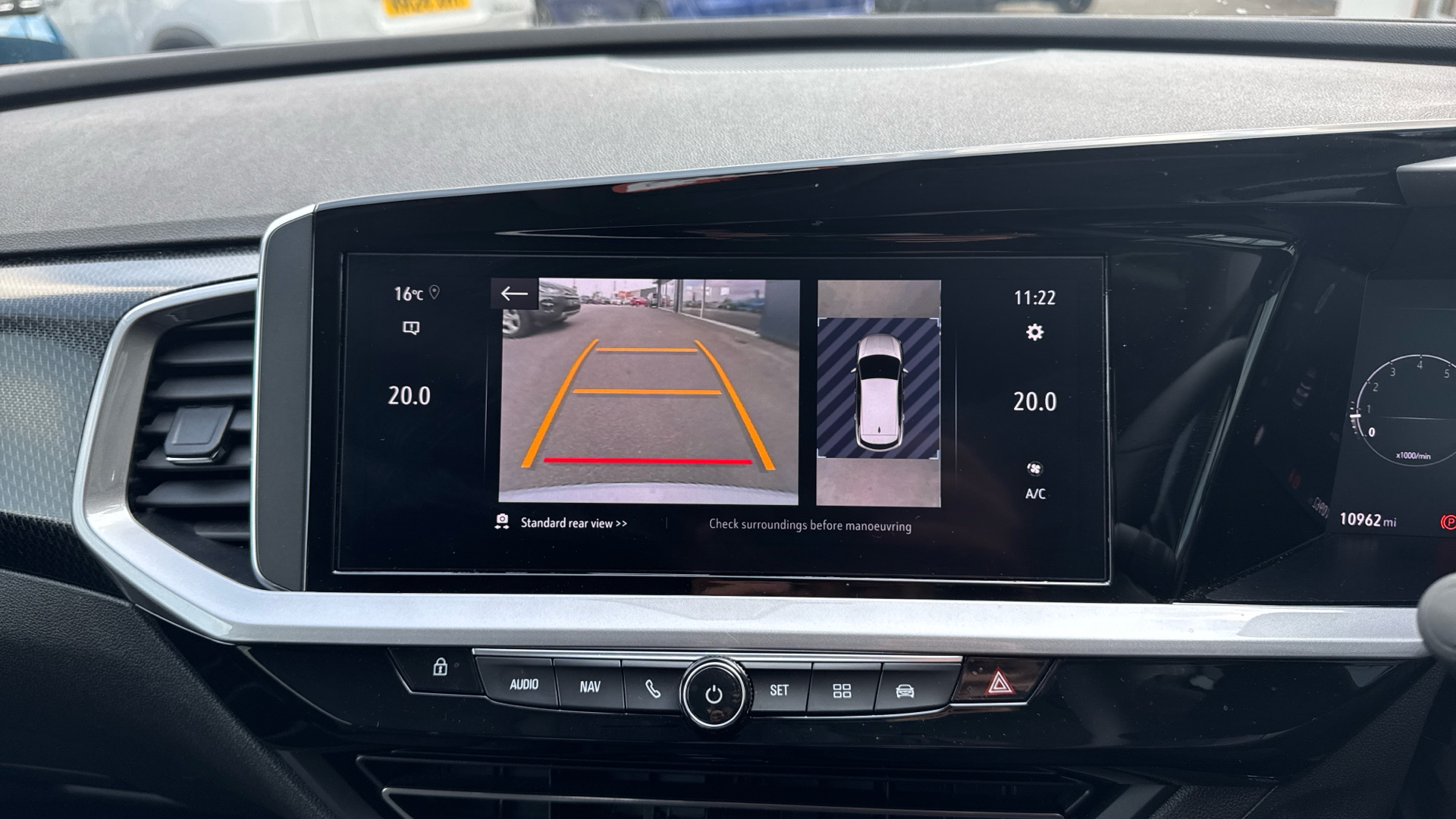 car image
