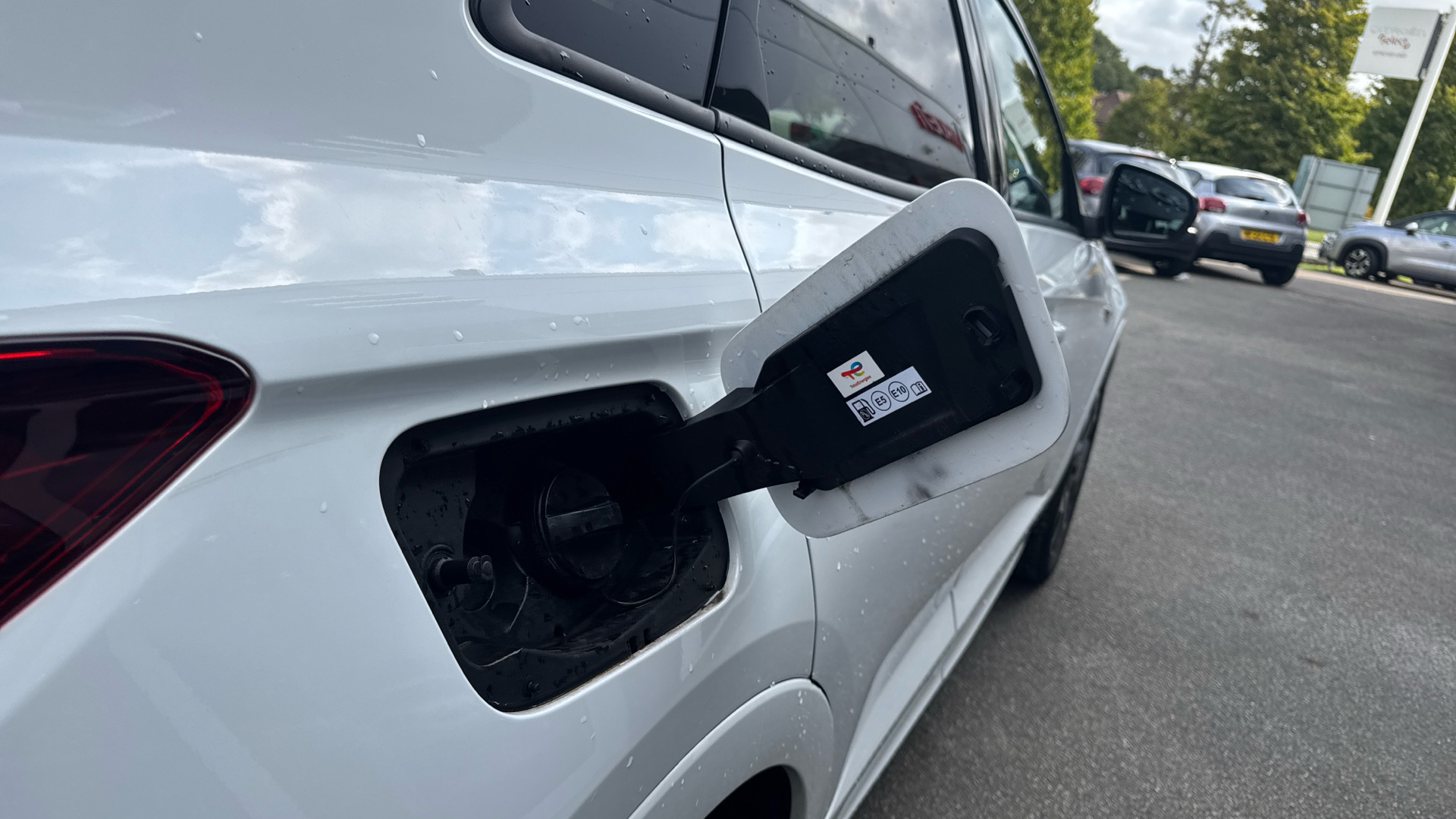 car image