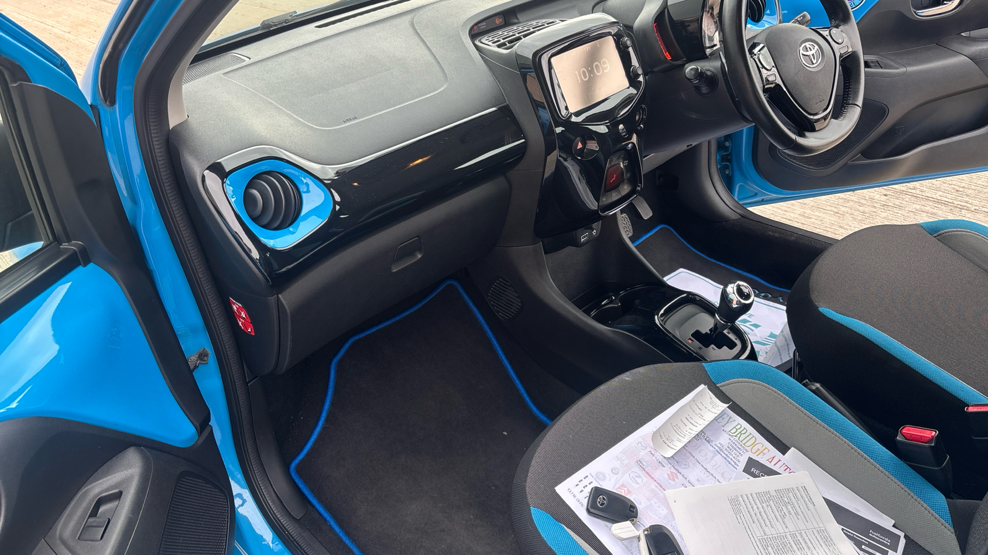 car image