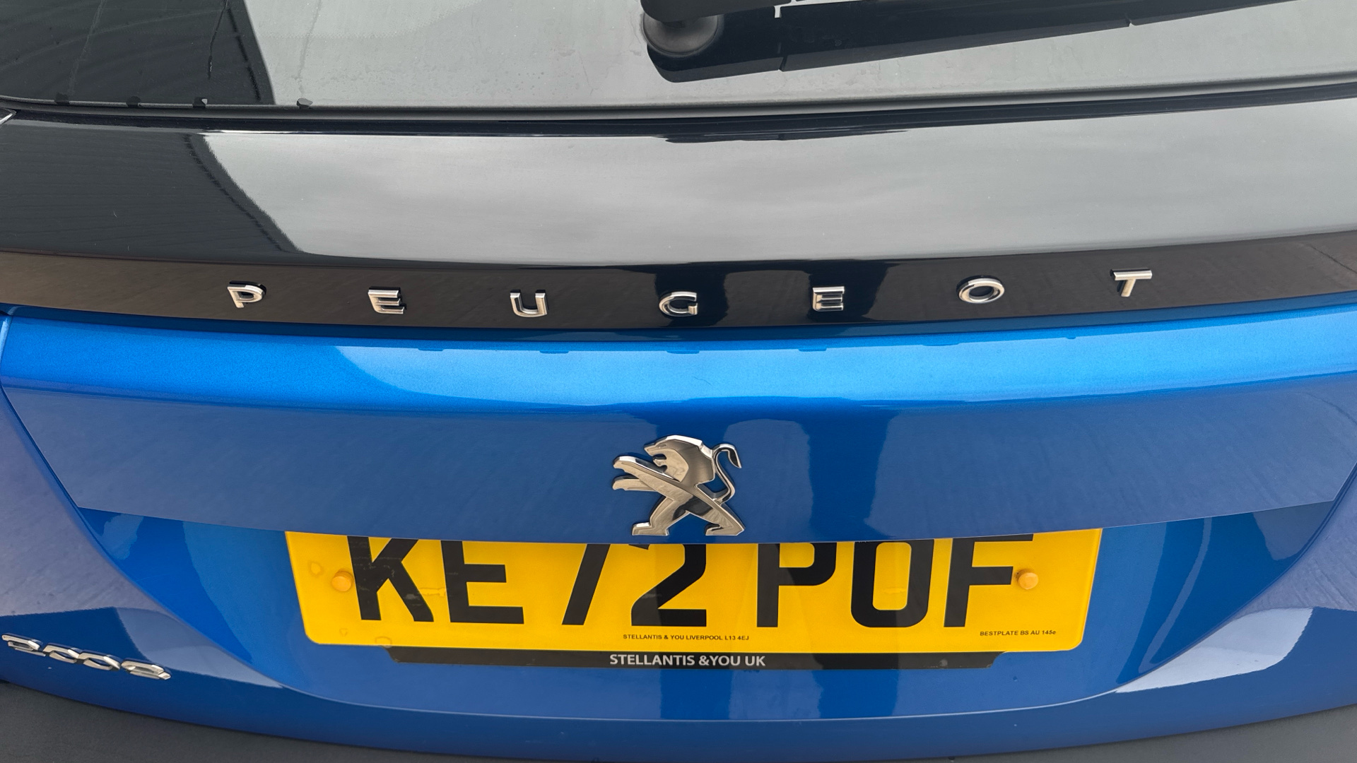 car image