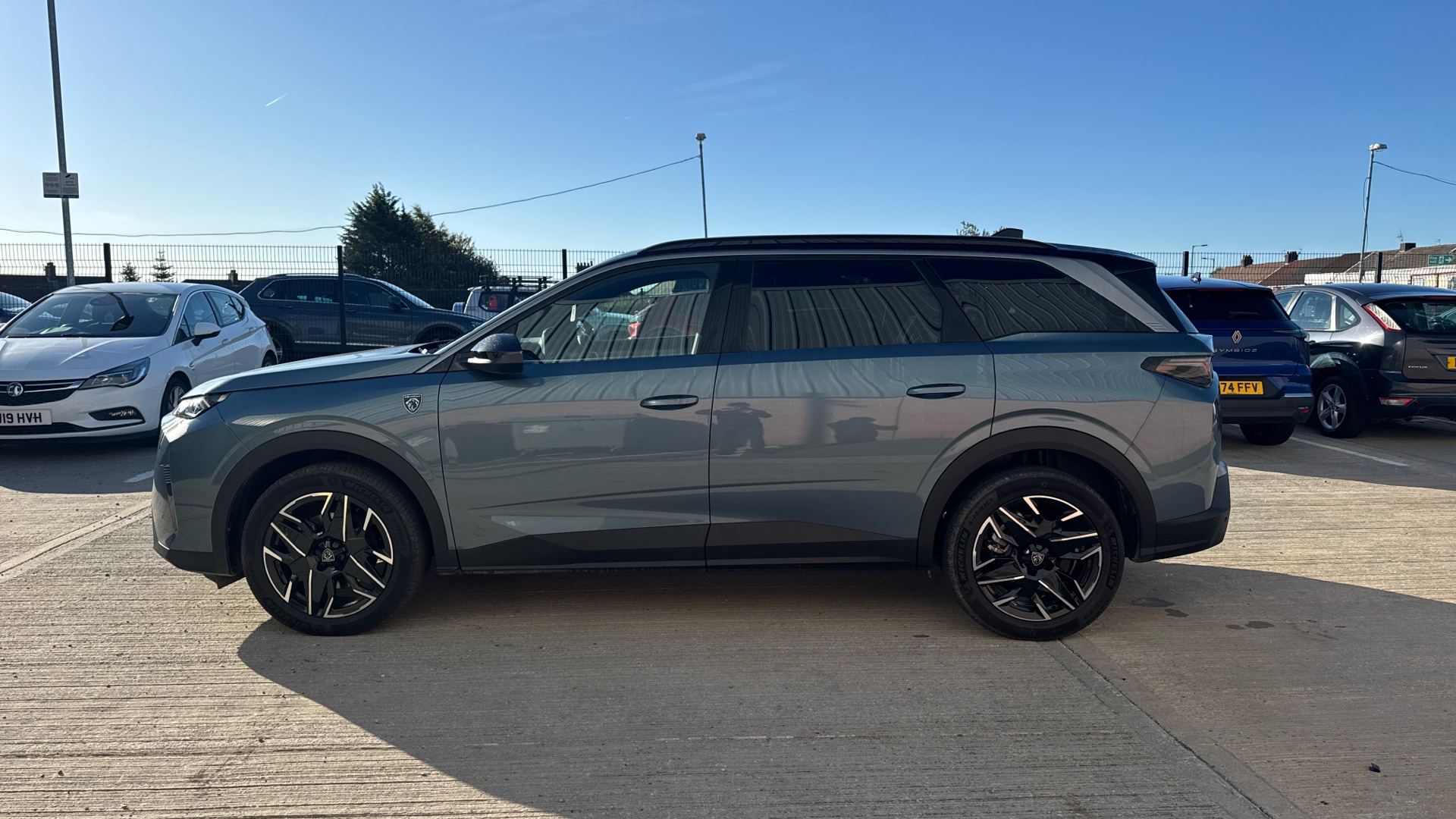 car image