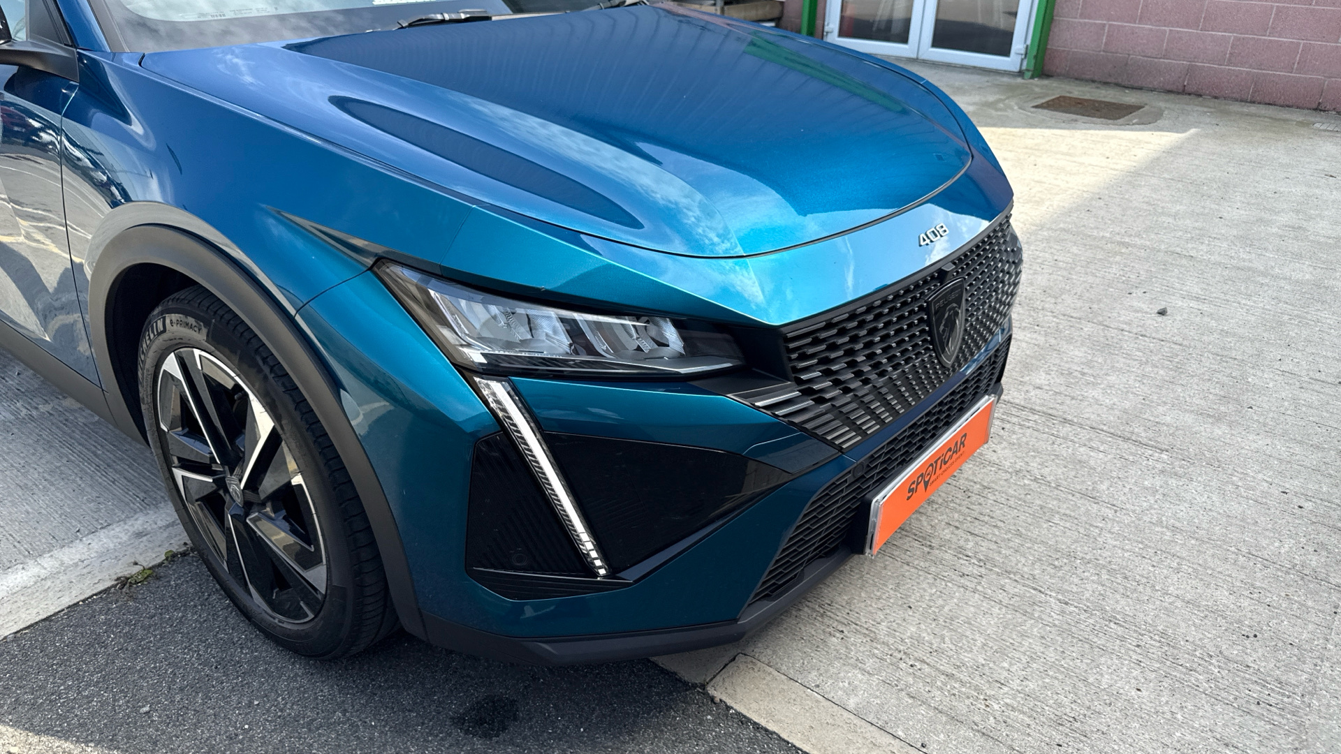 car image