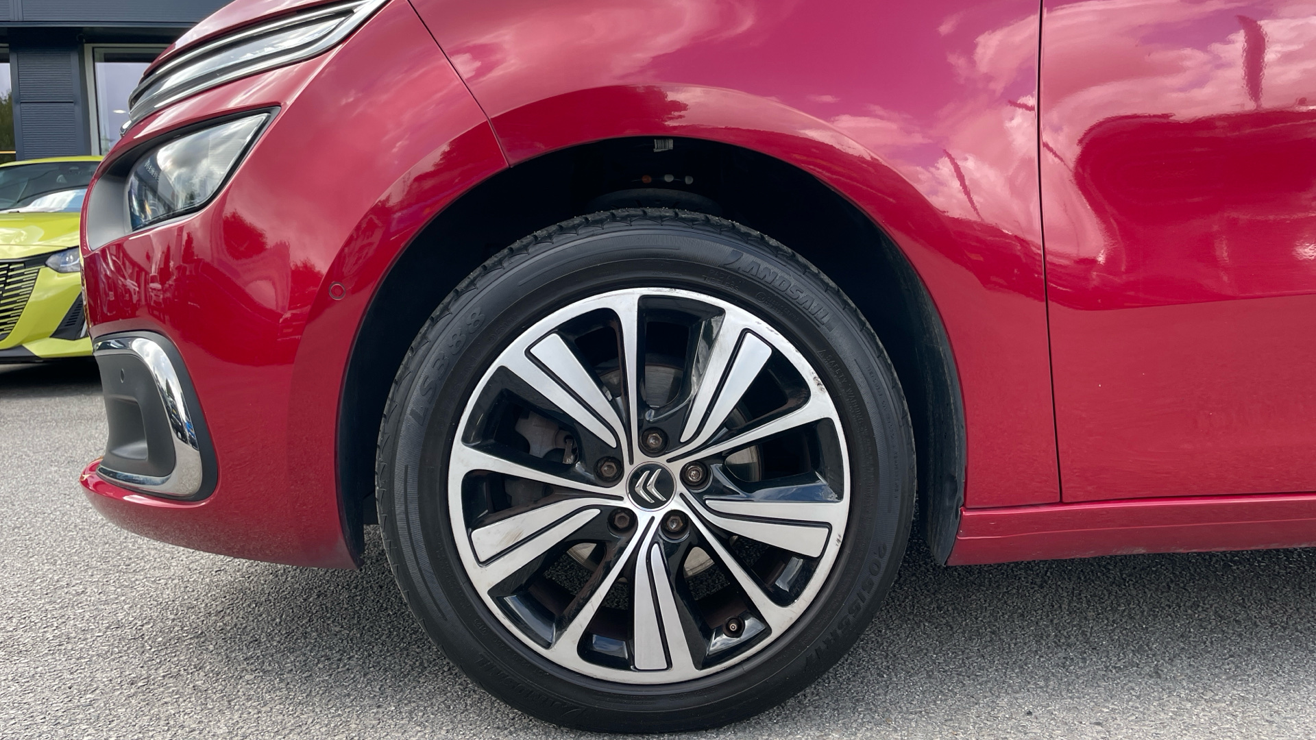 car image