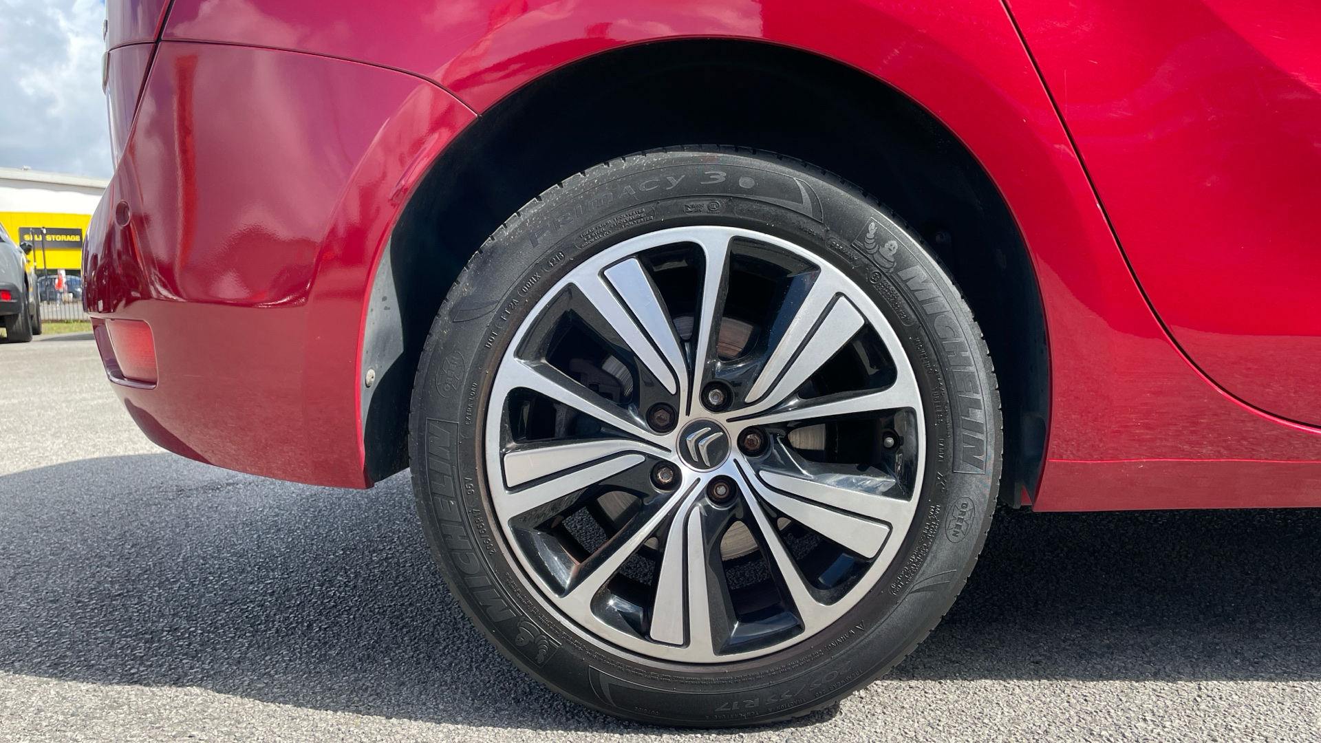 car image
