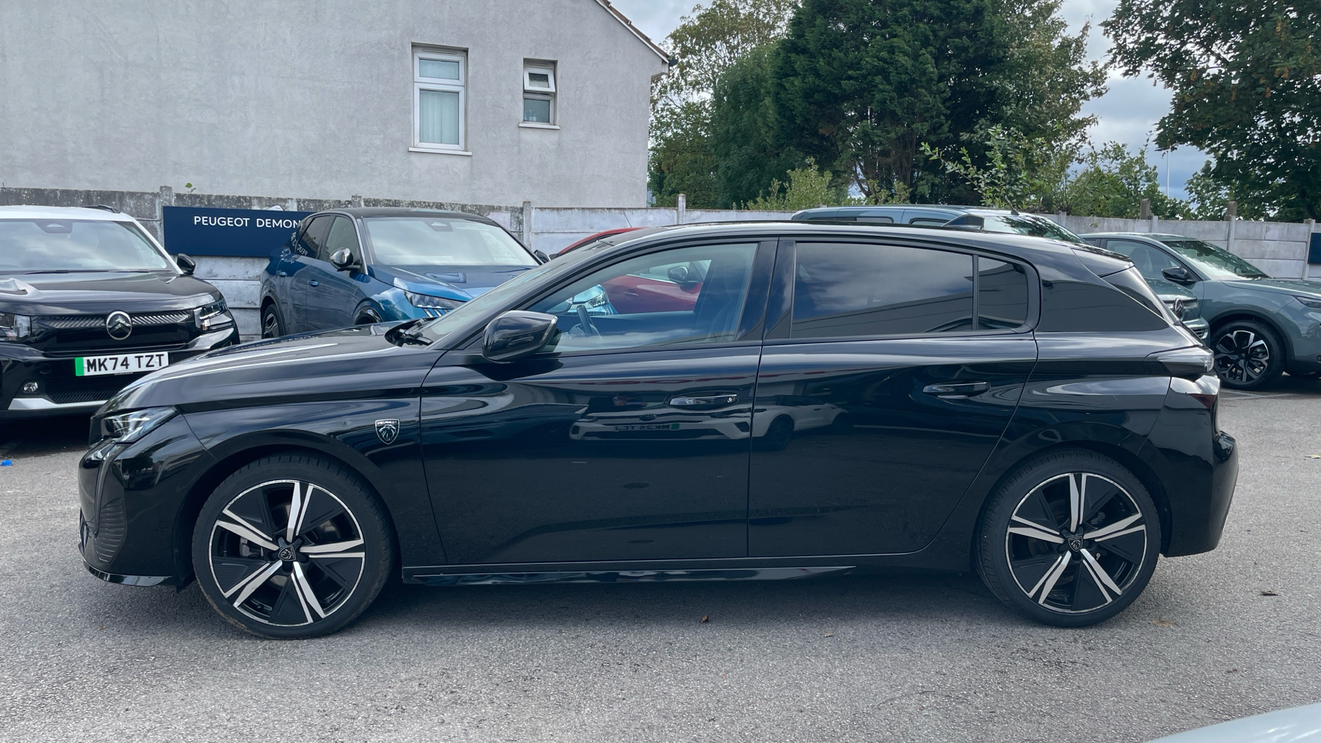 car image