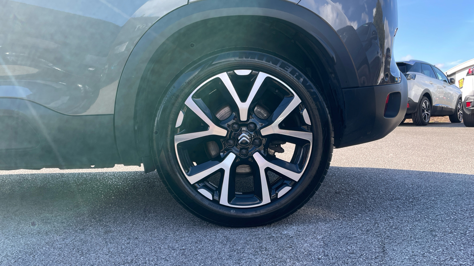 car image