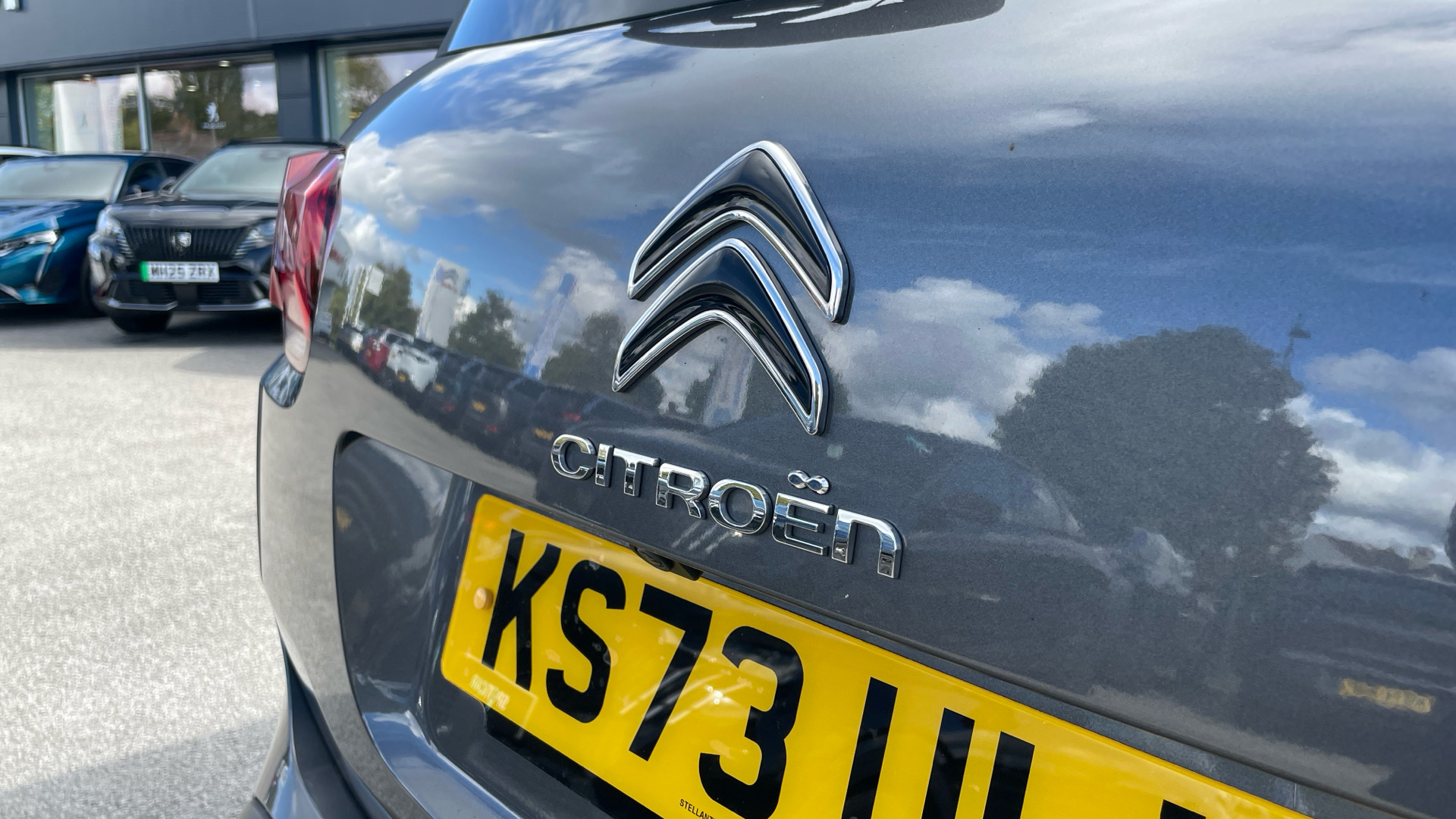 car image