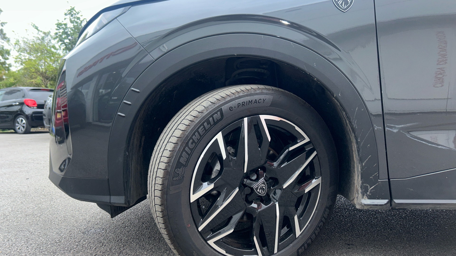 car image