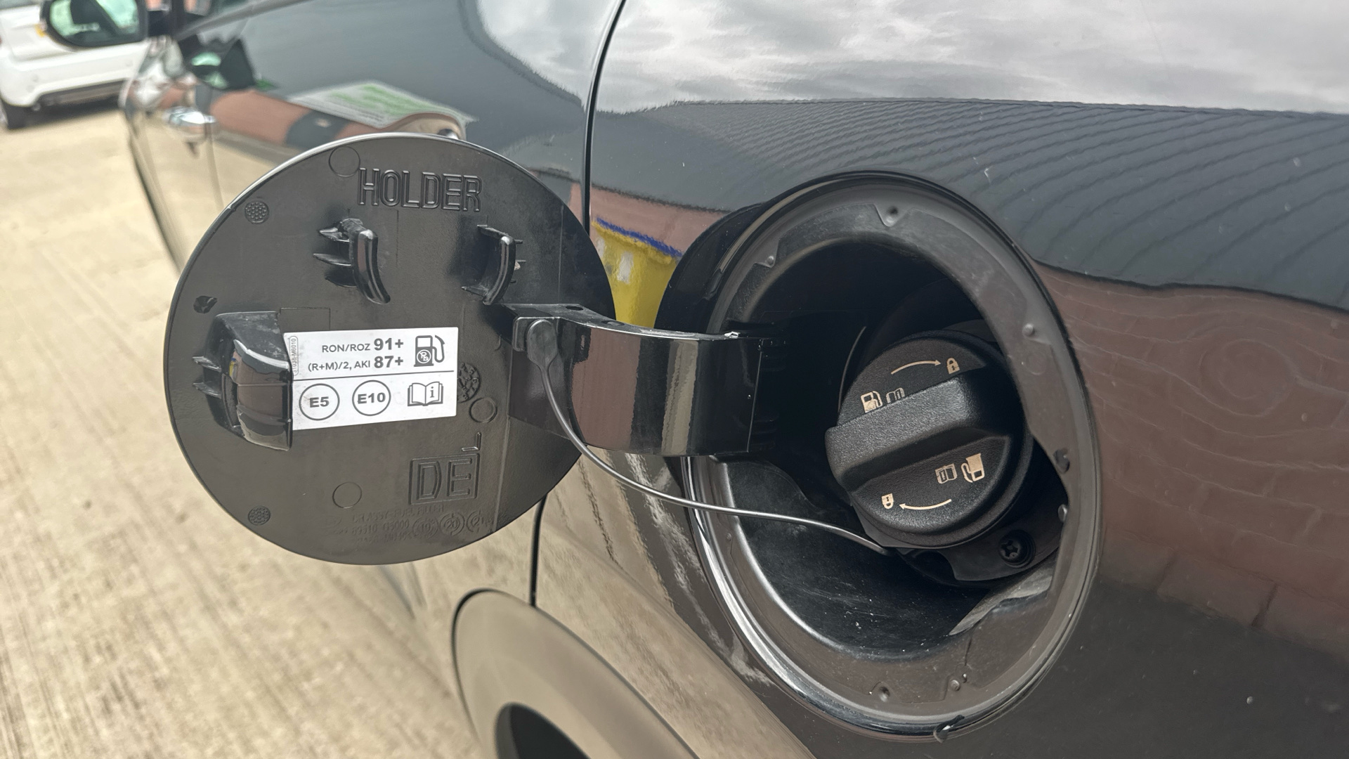 car image