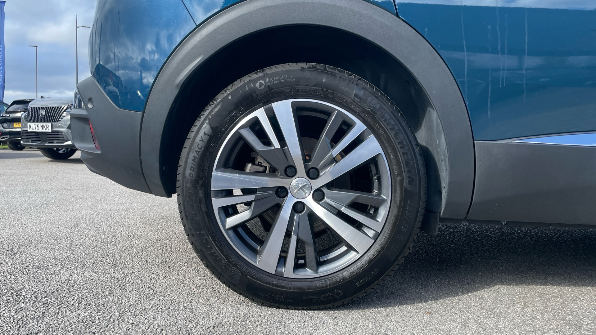 car image