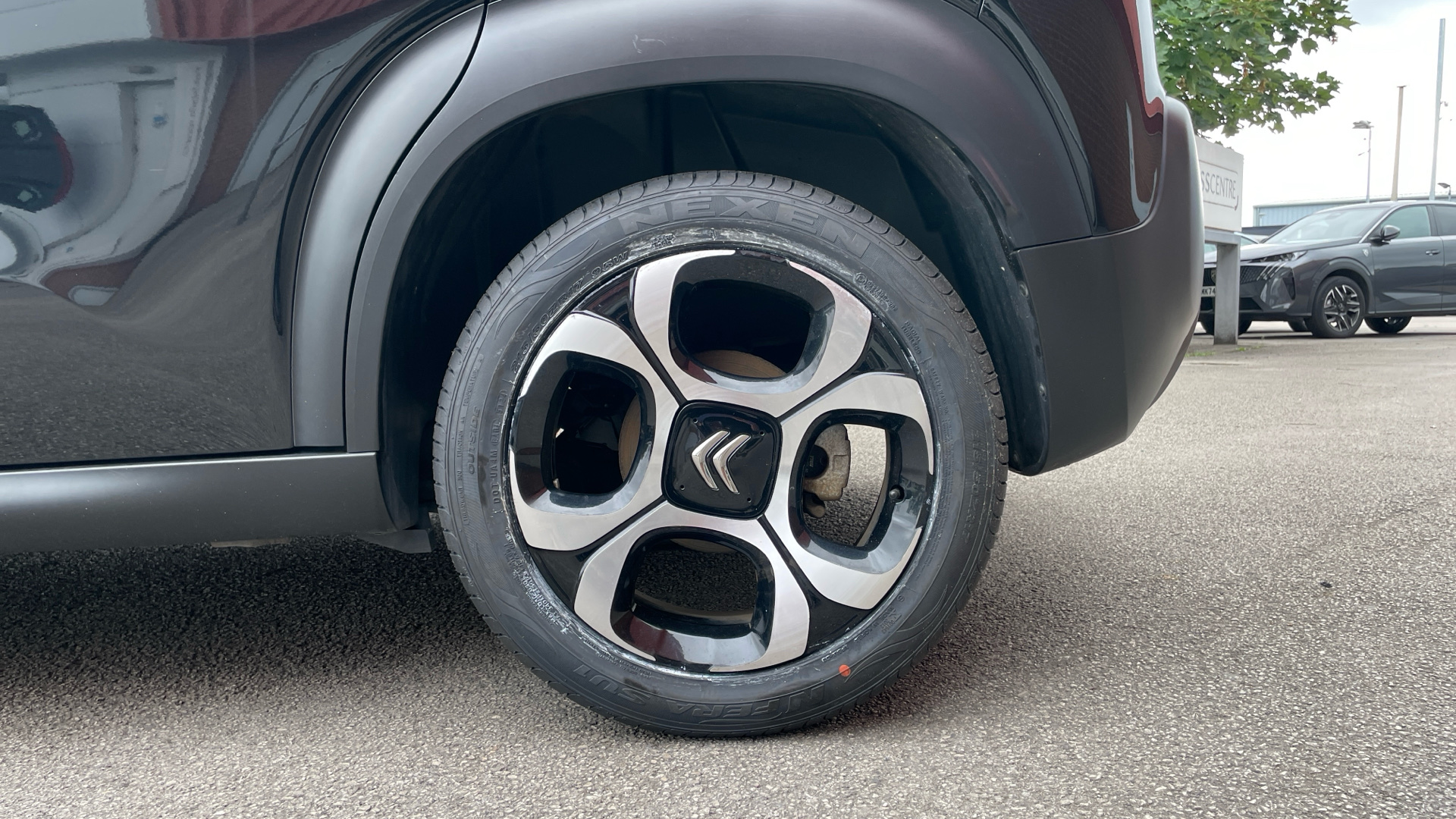 car image