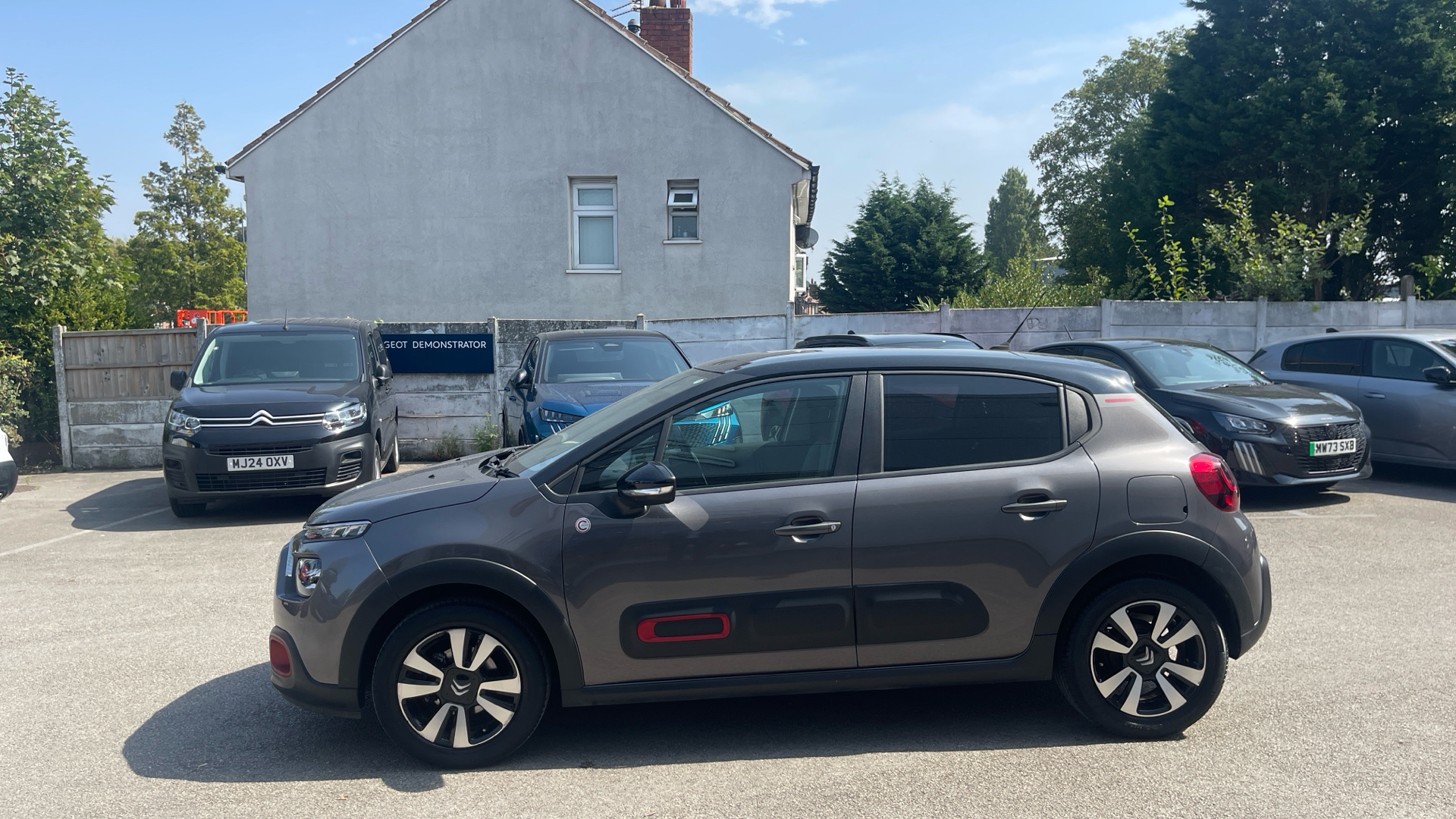 car image