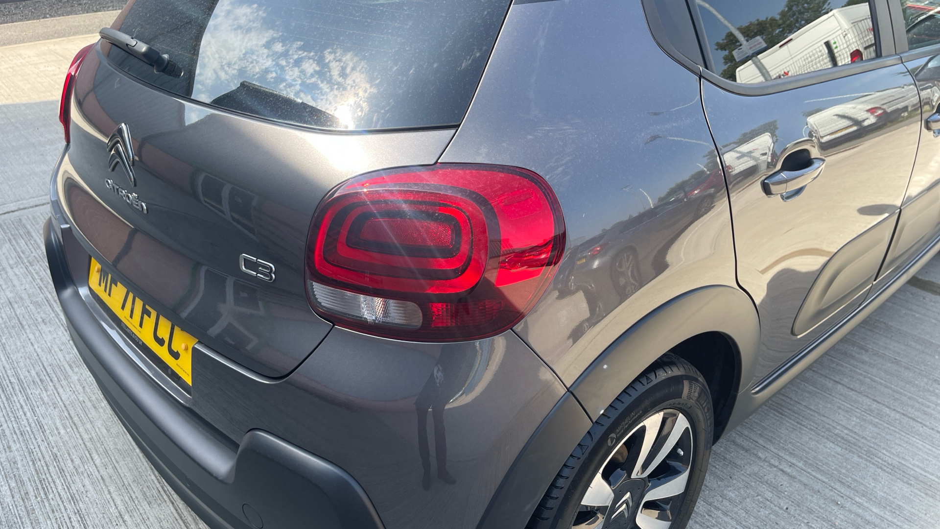 car image