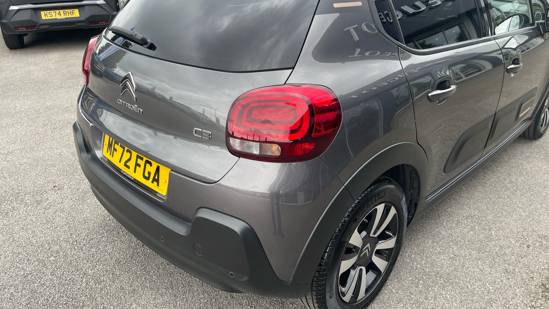 car image