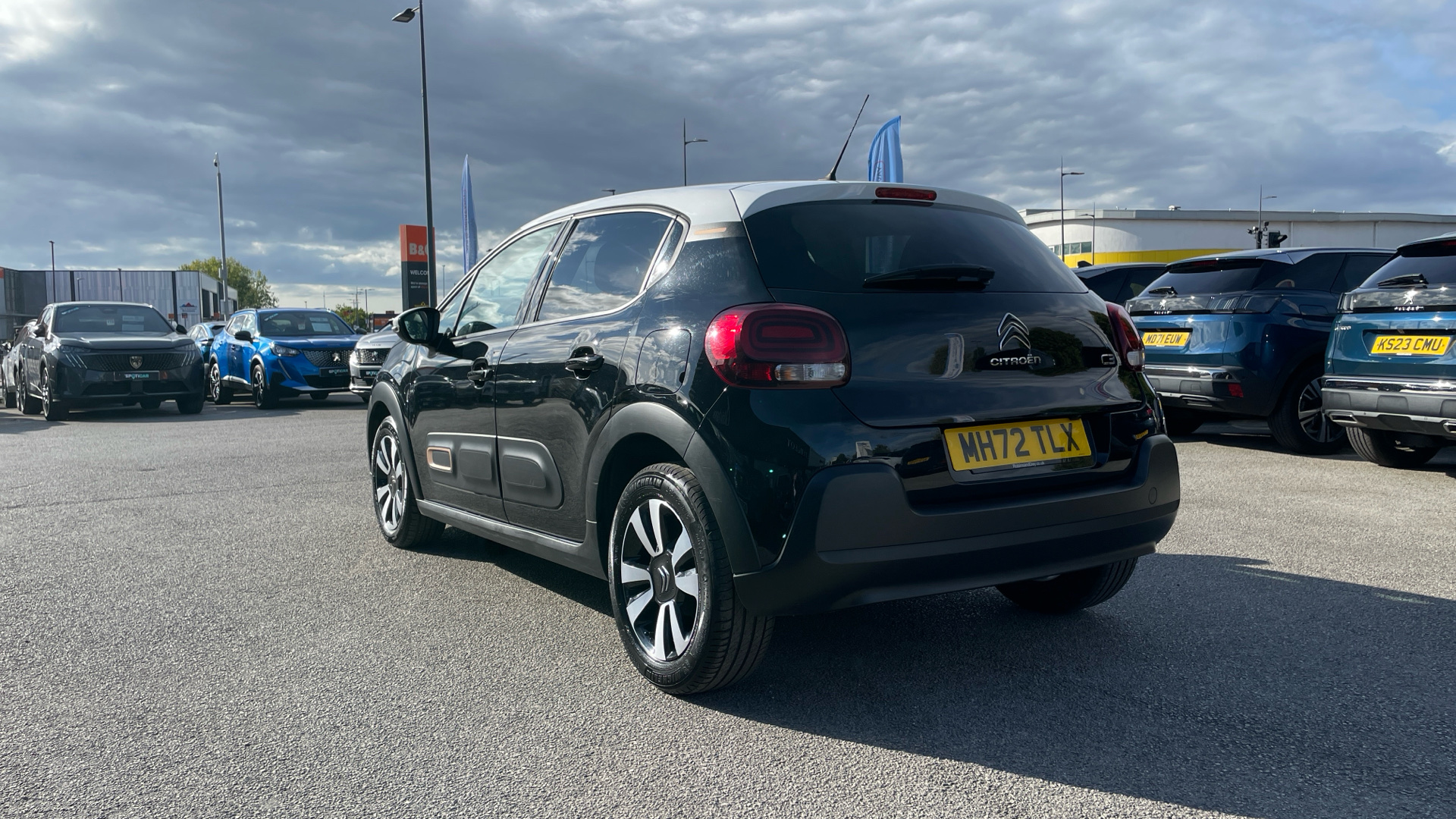 car image