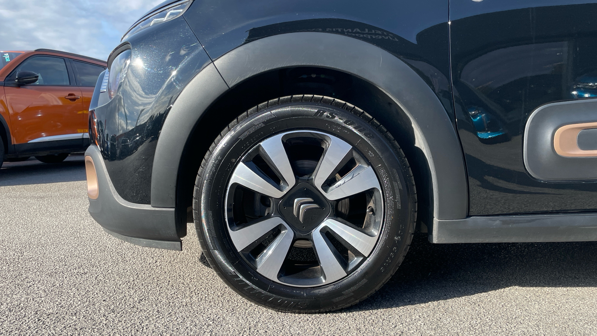 car image
