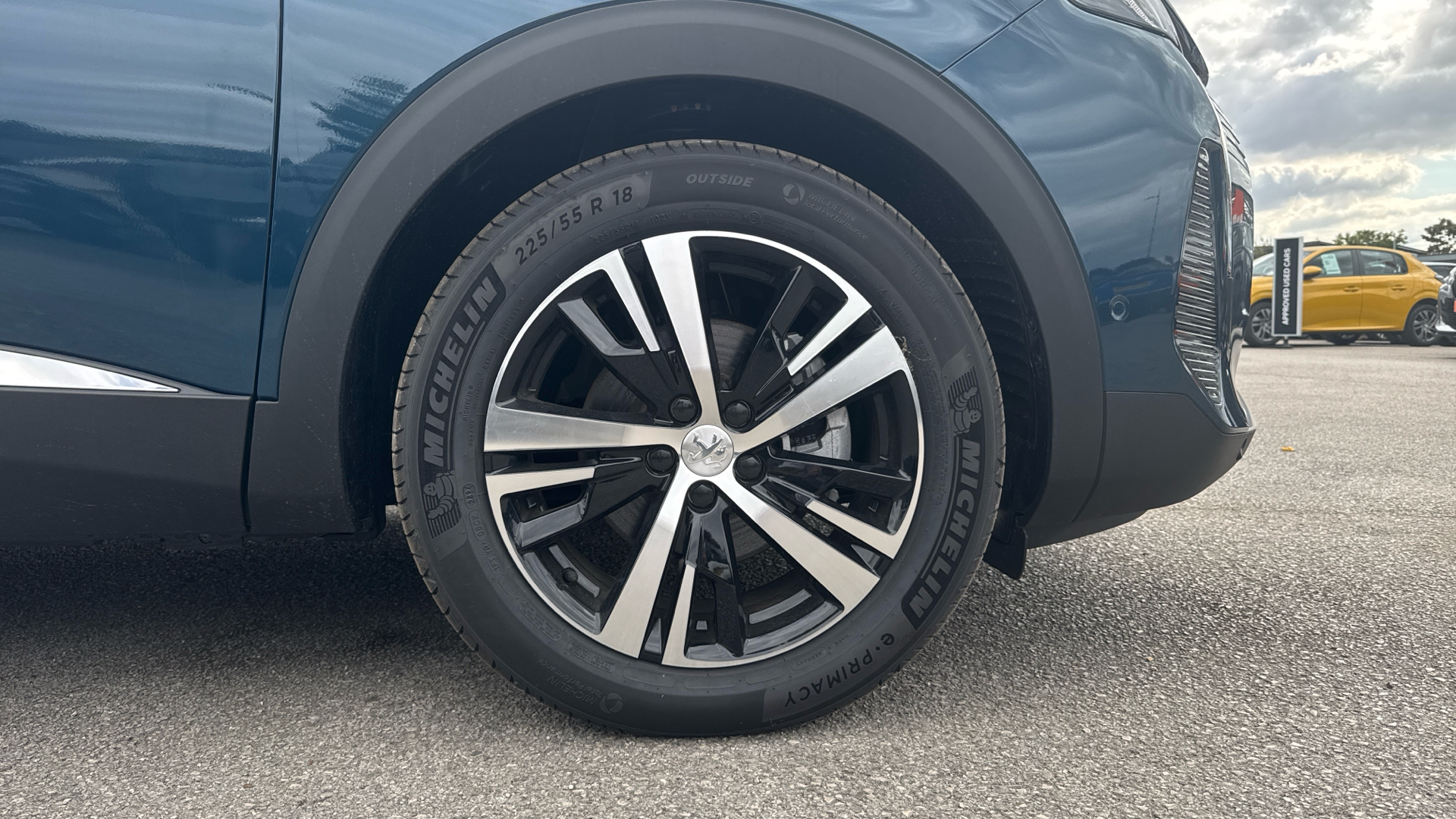 car image