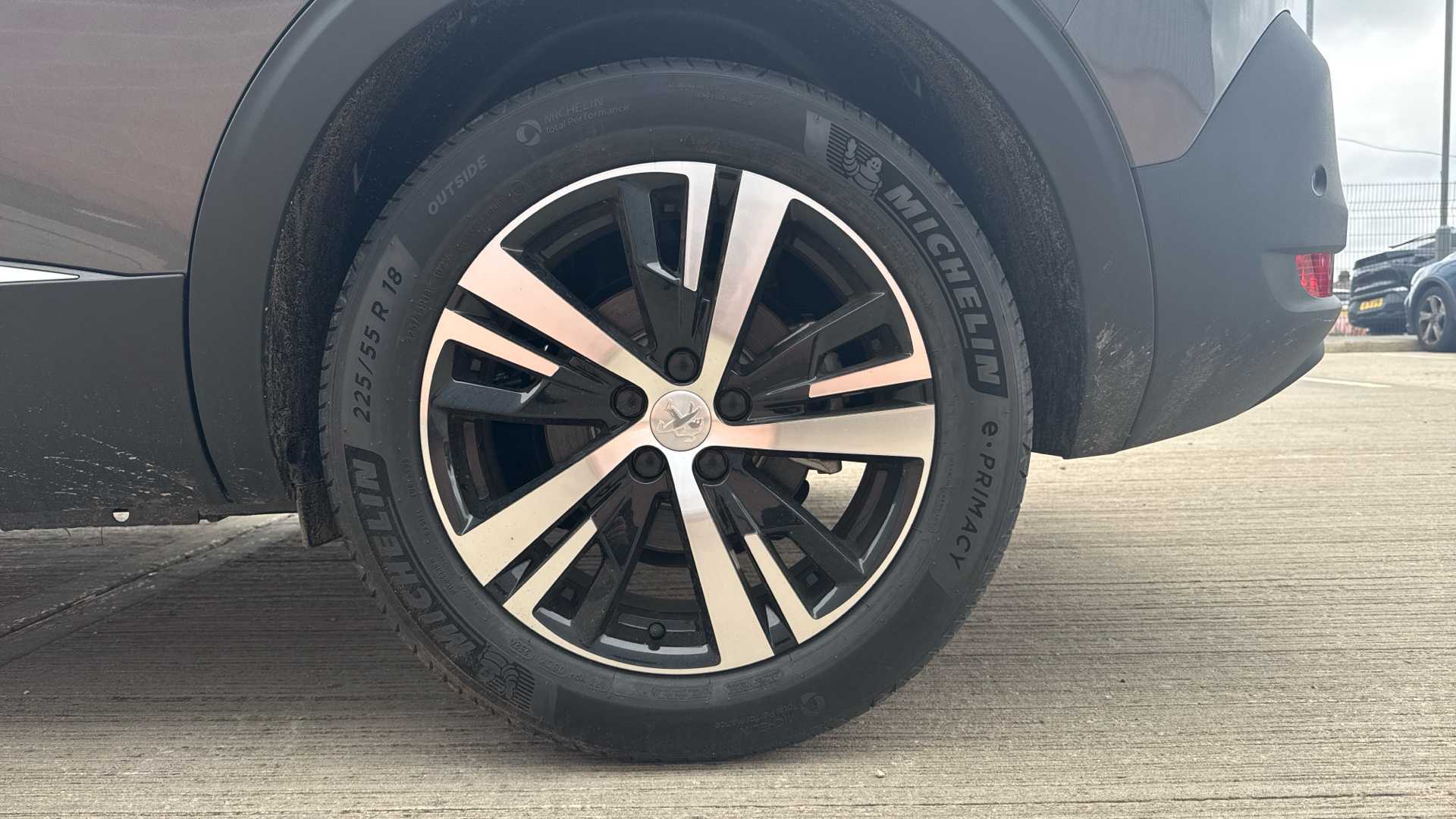 car image