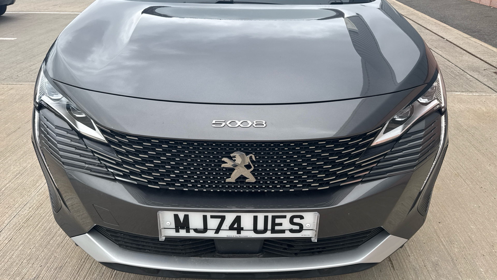 car image