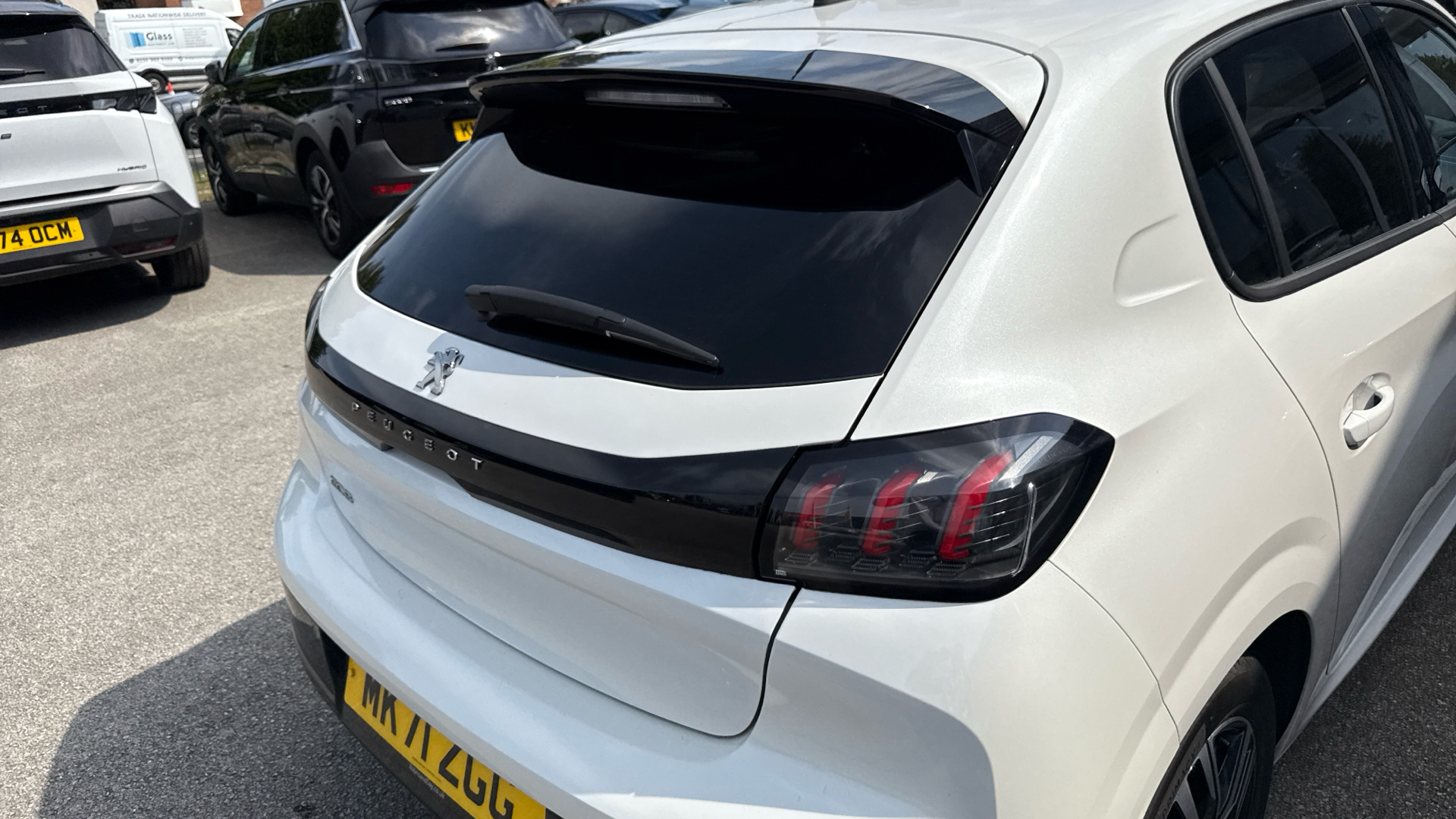 car image