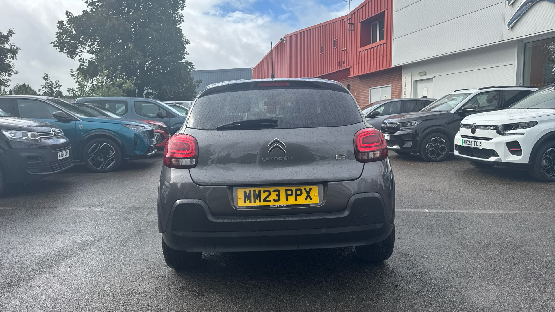 car image