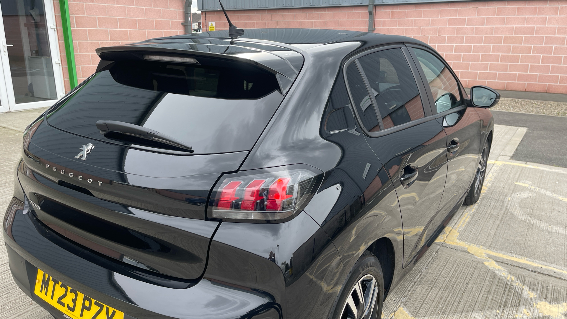 car image