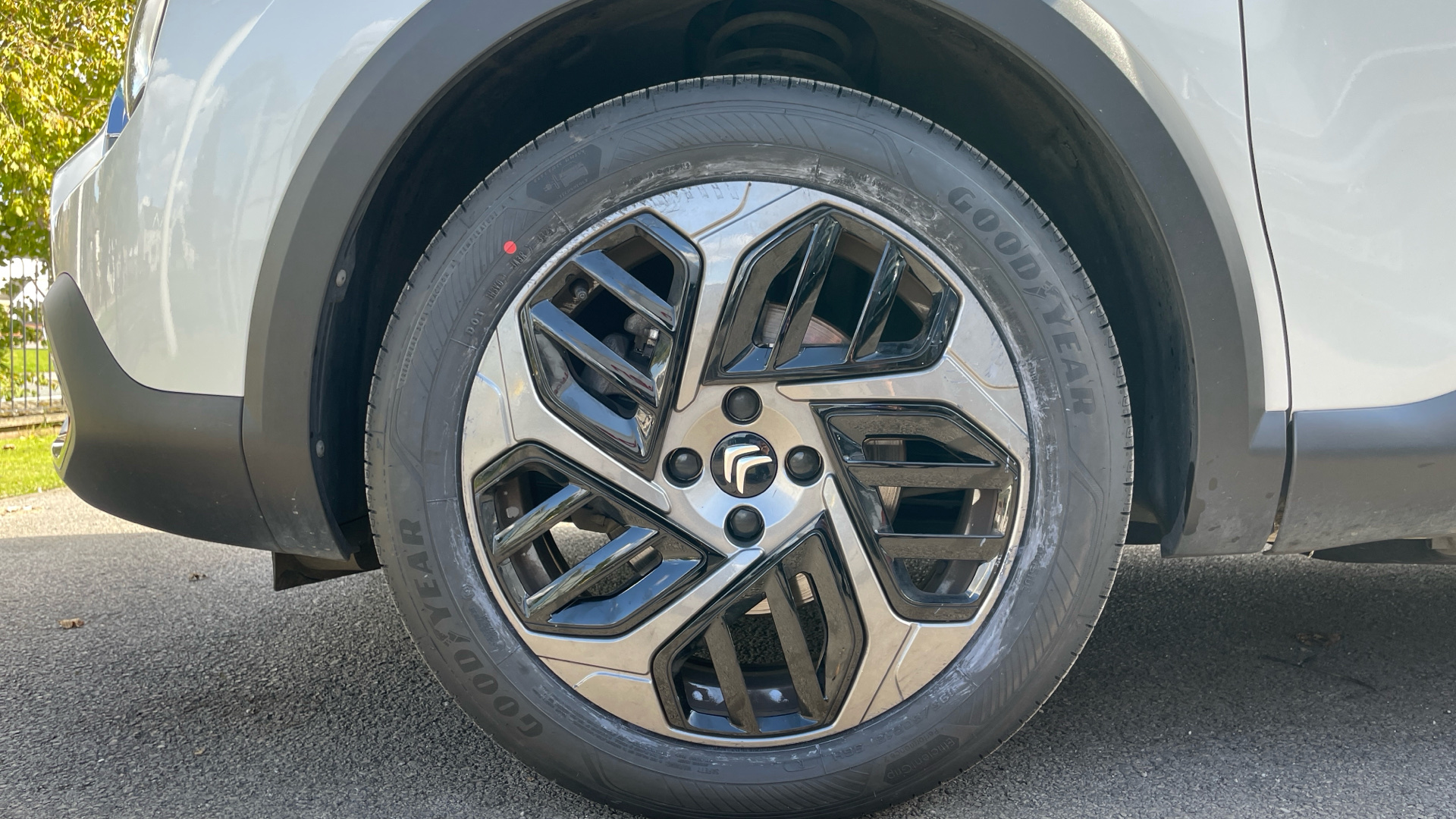car image