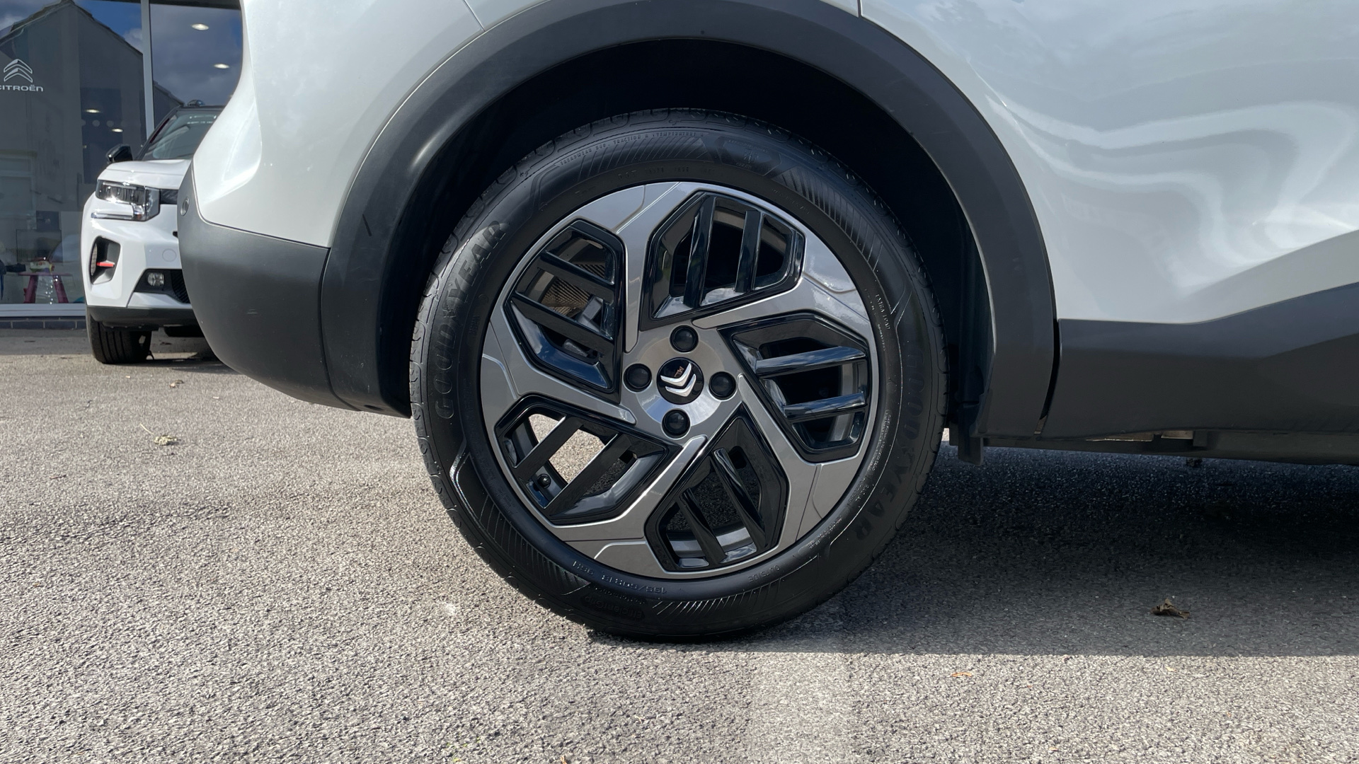 car image