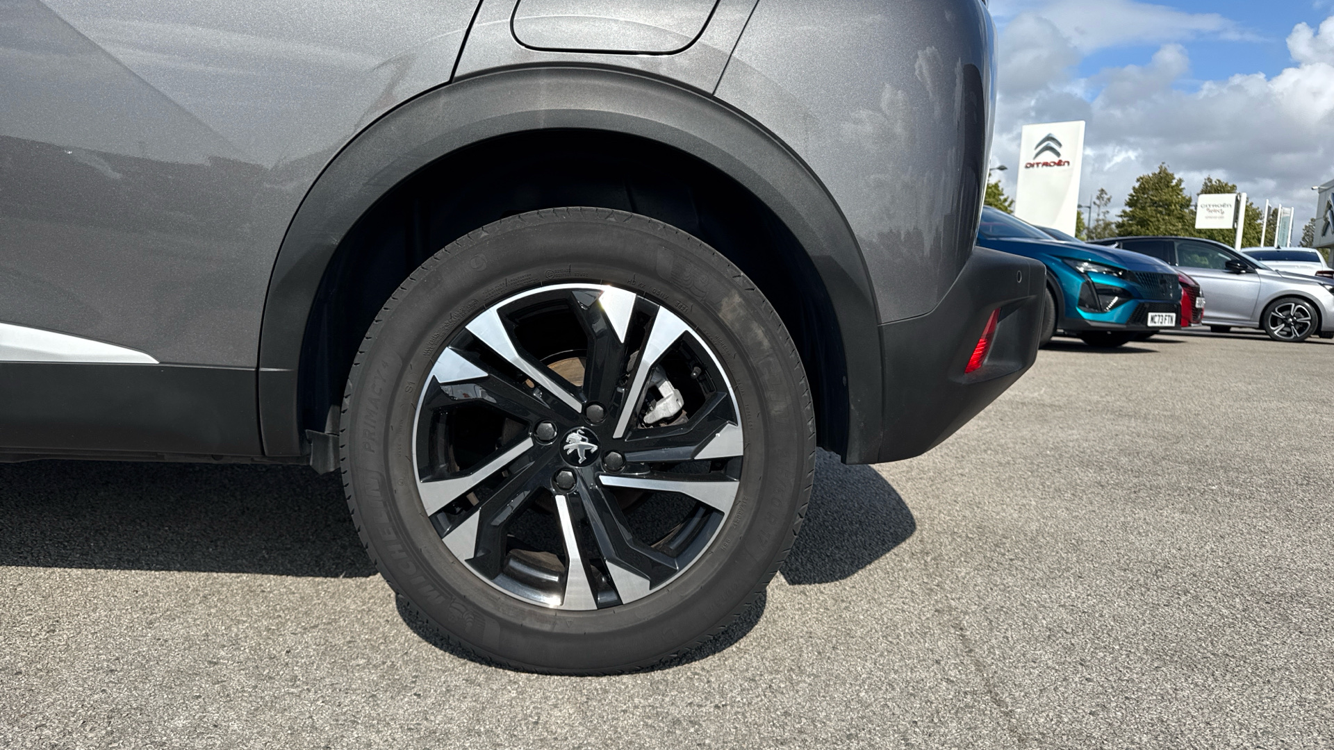 car image