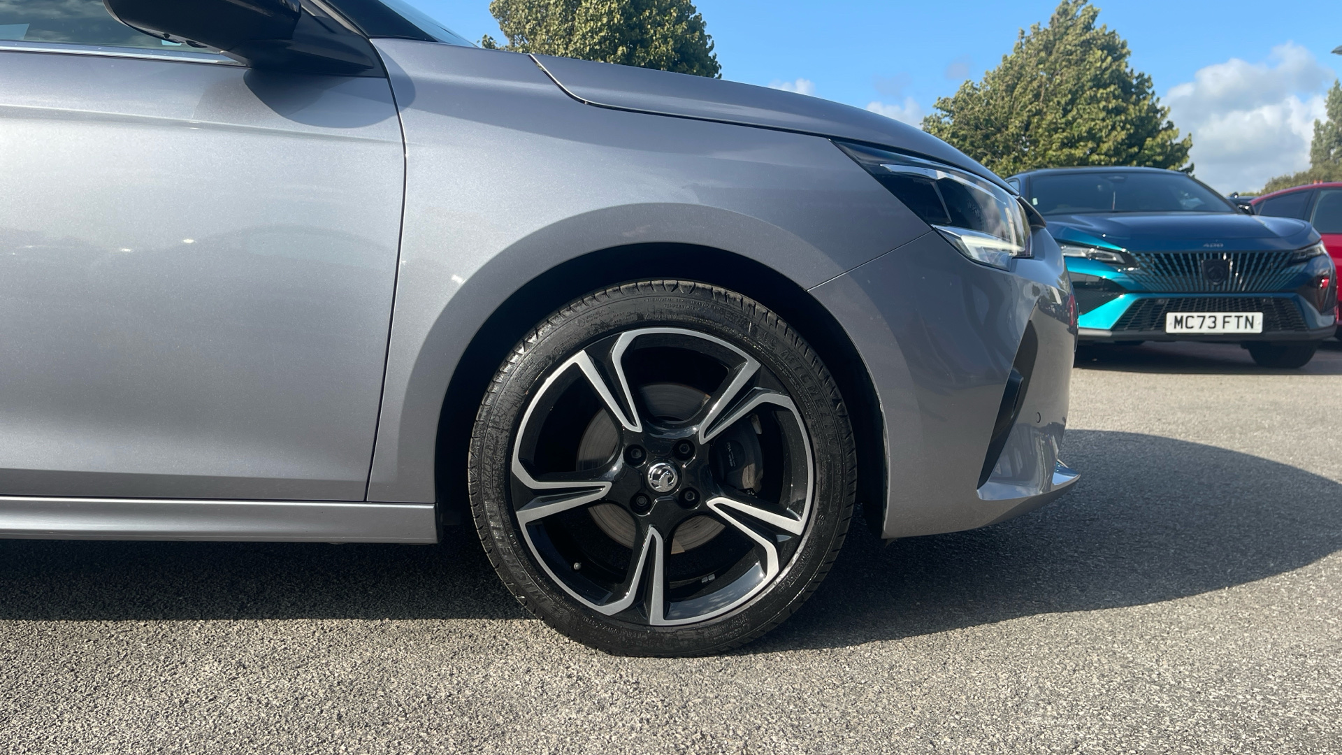 car image