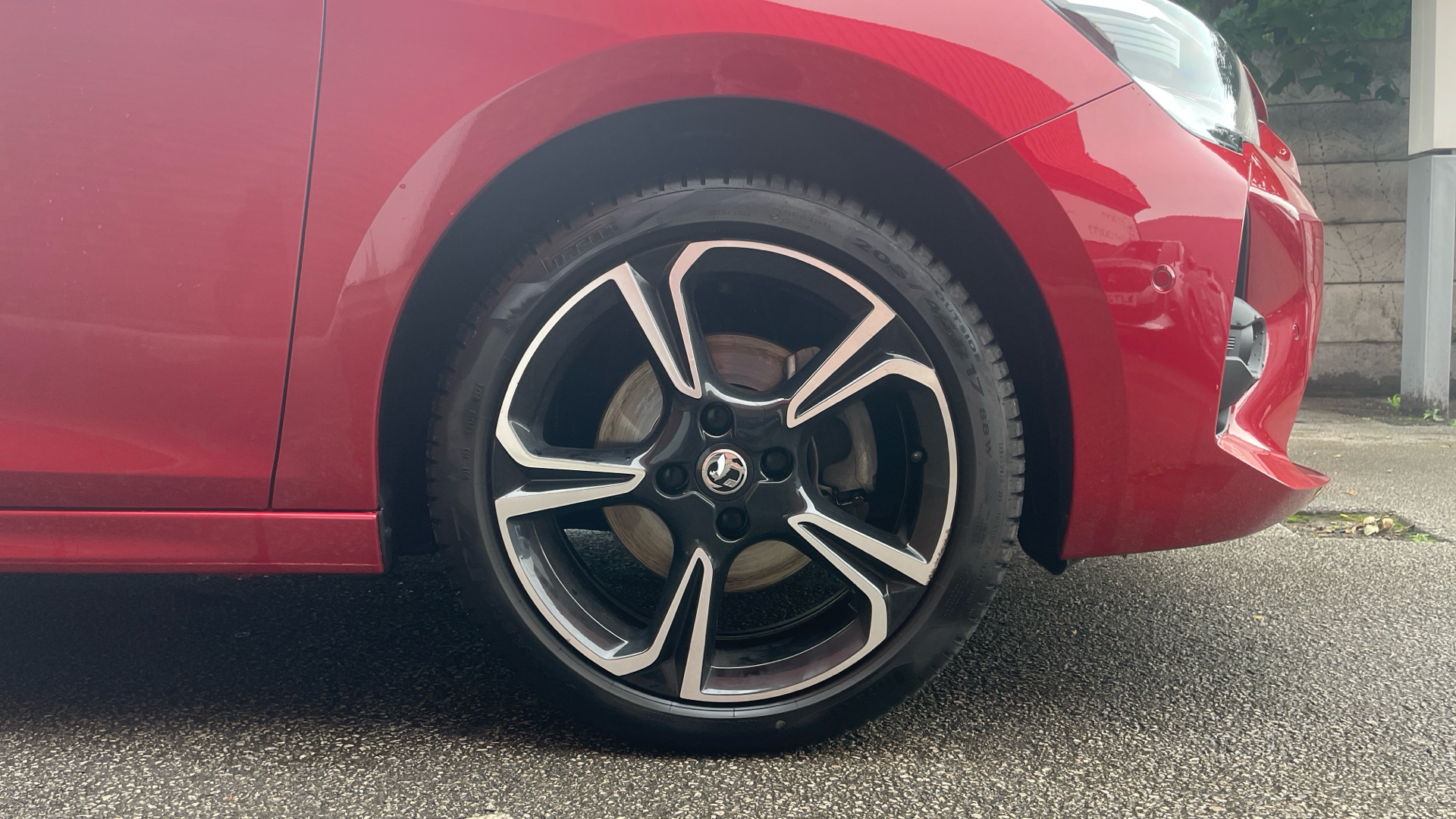car image