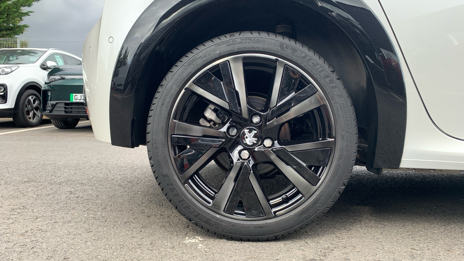 car image