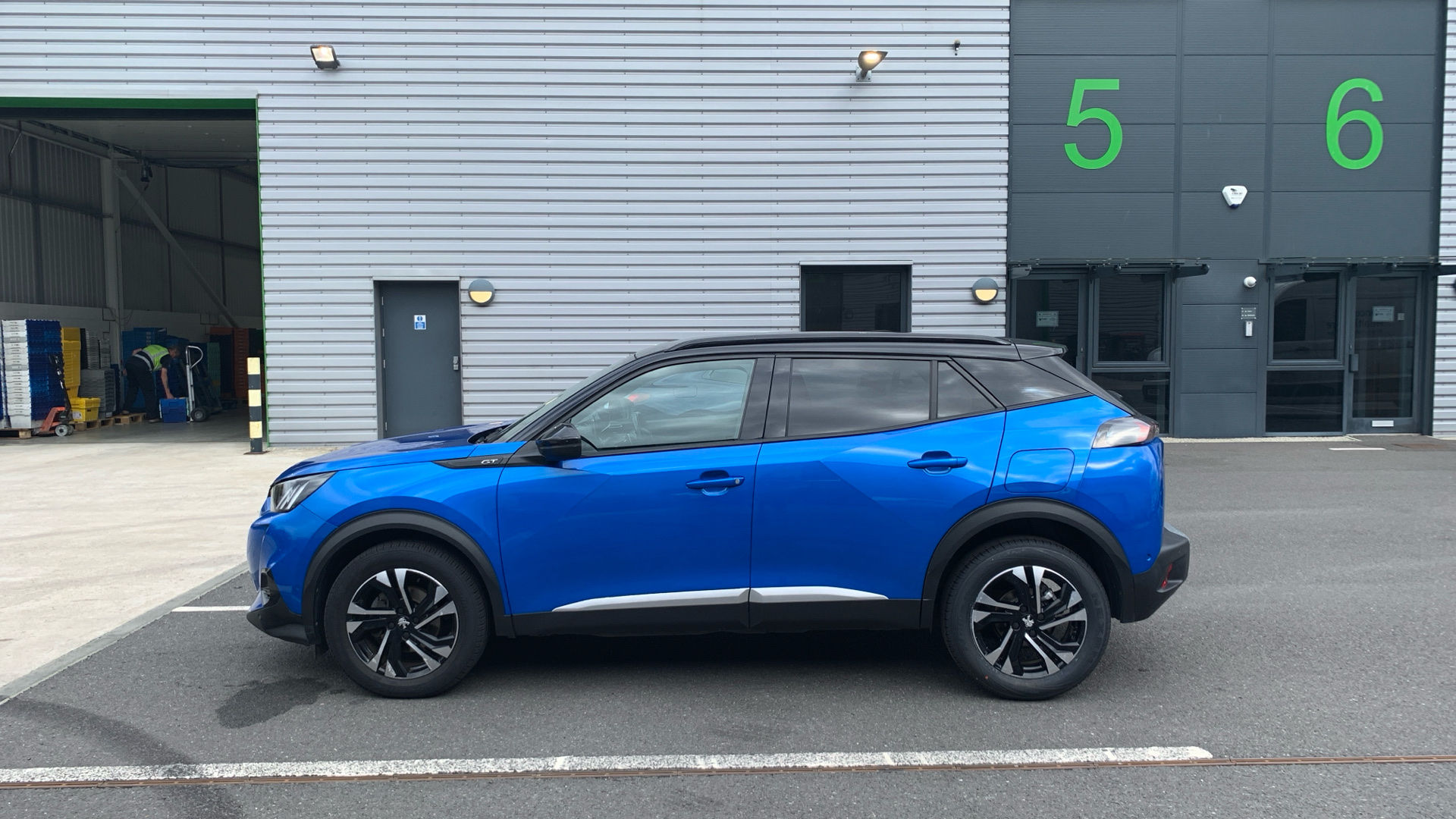 car image