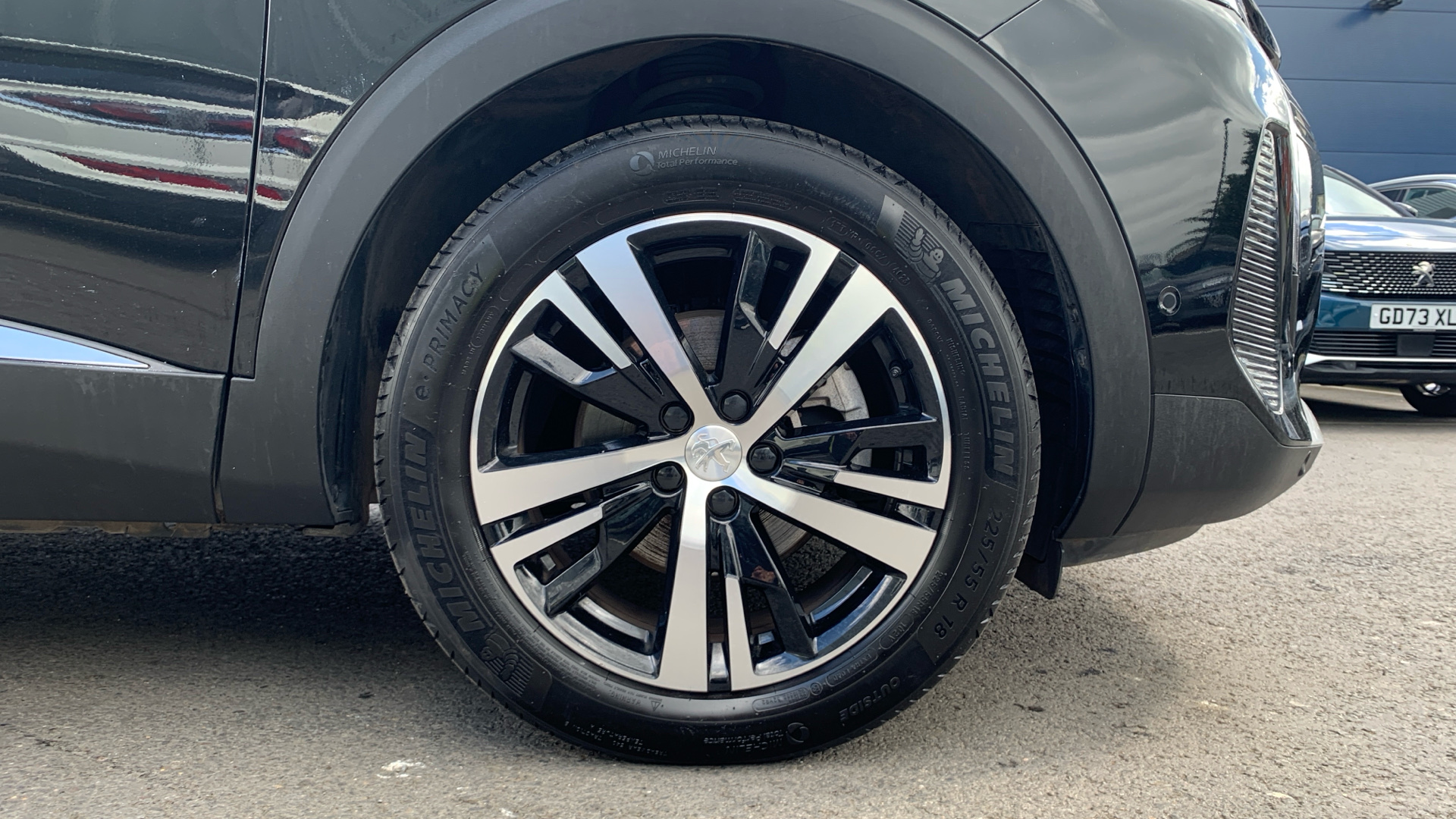 car image