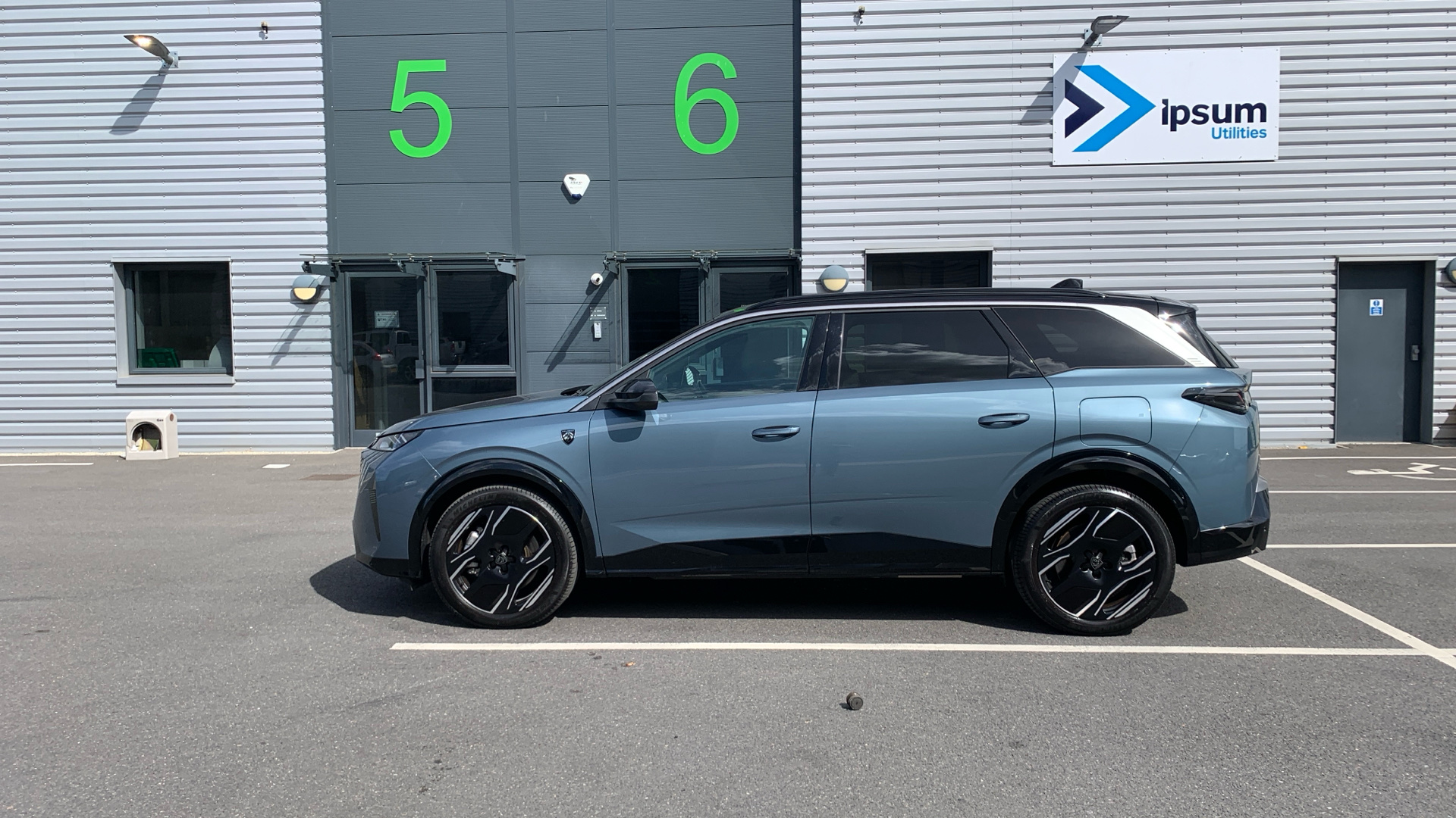 car image