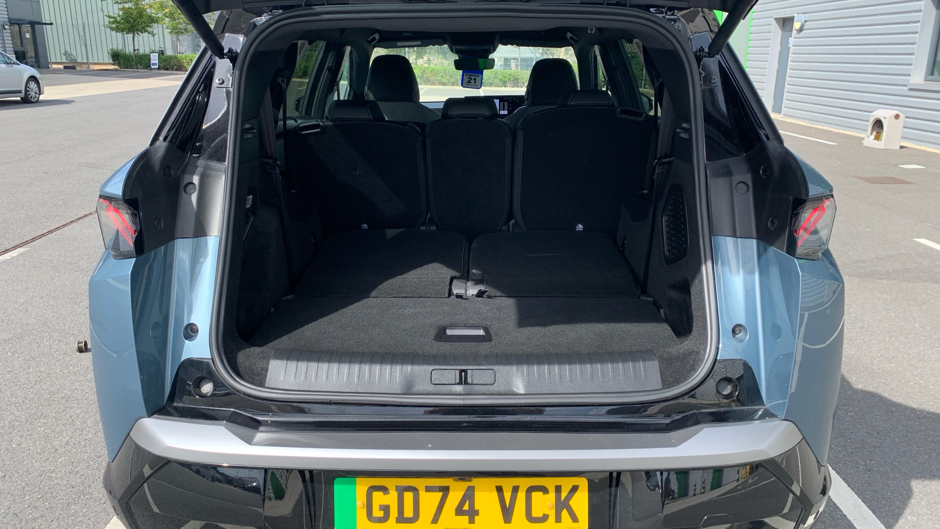 car image