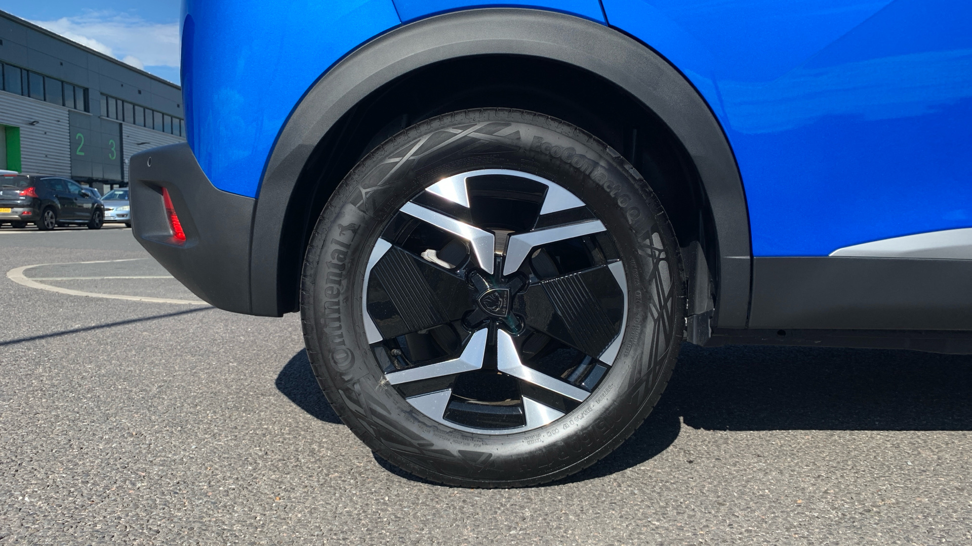 car image