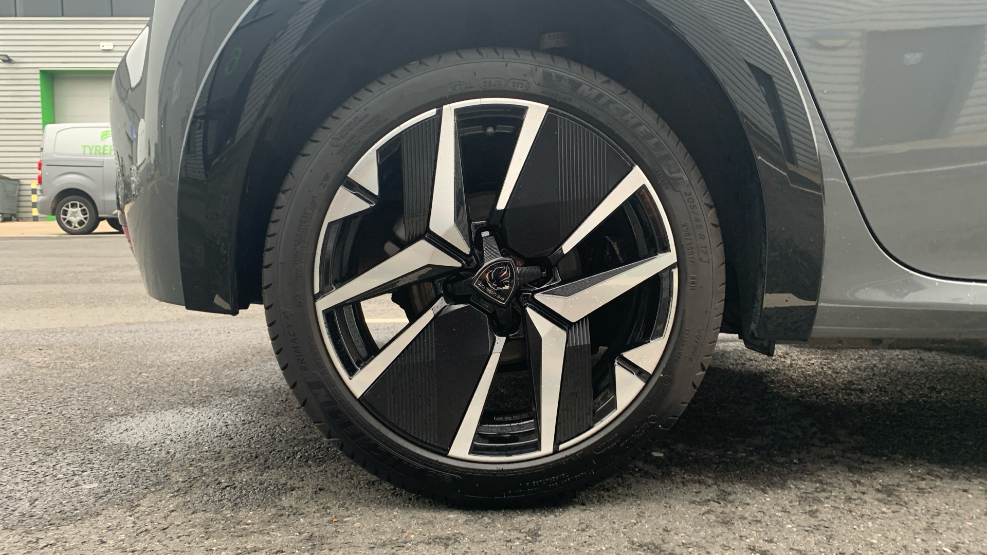 car image