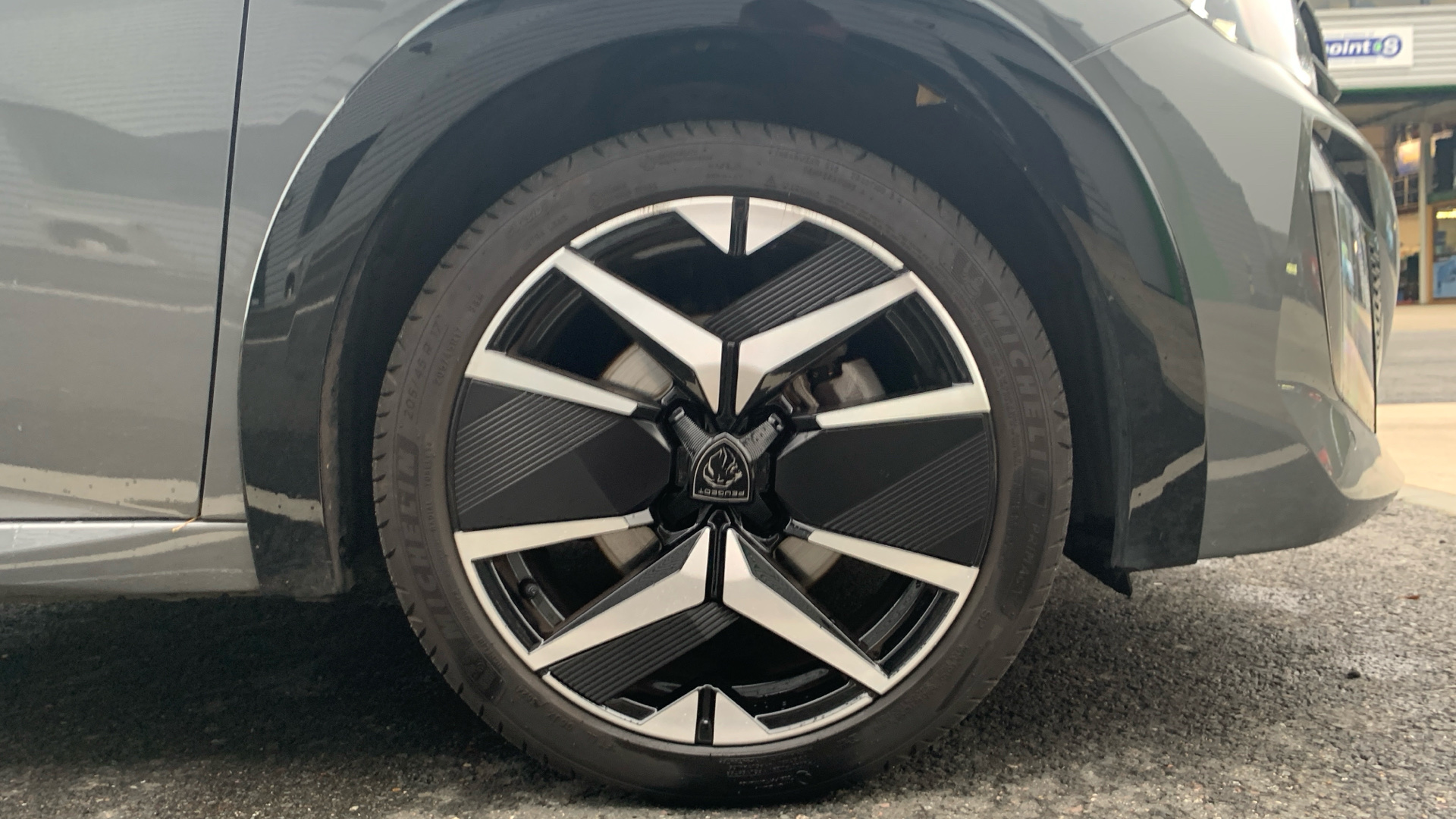 car image