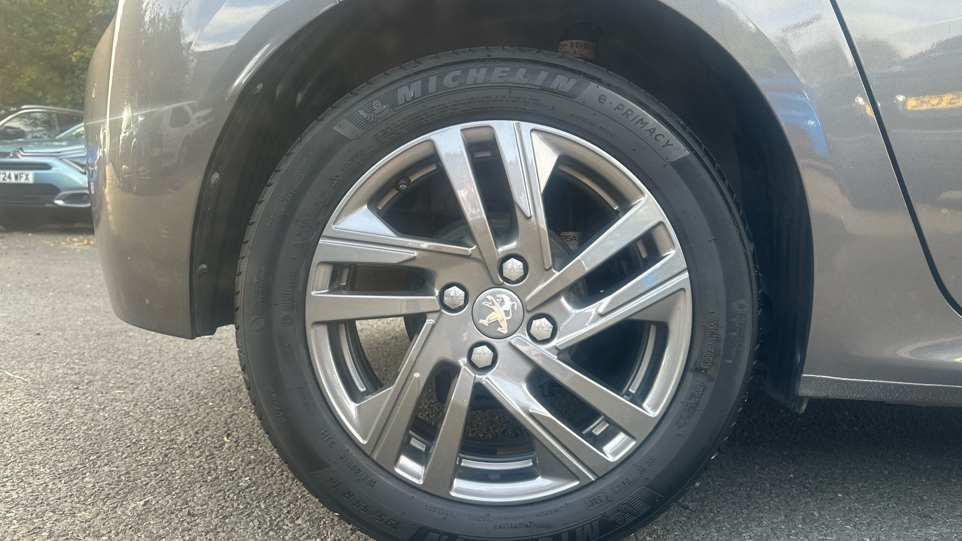 car image