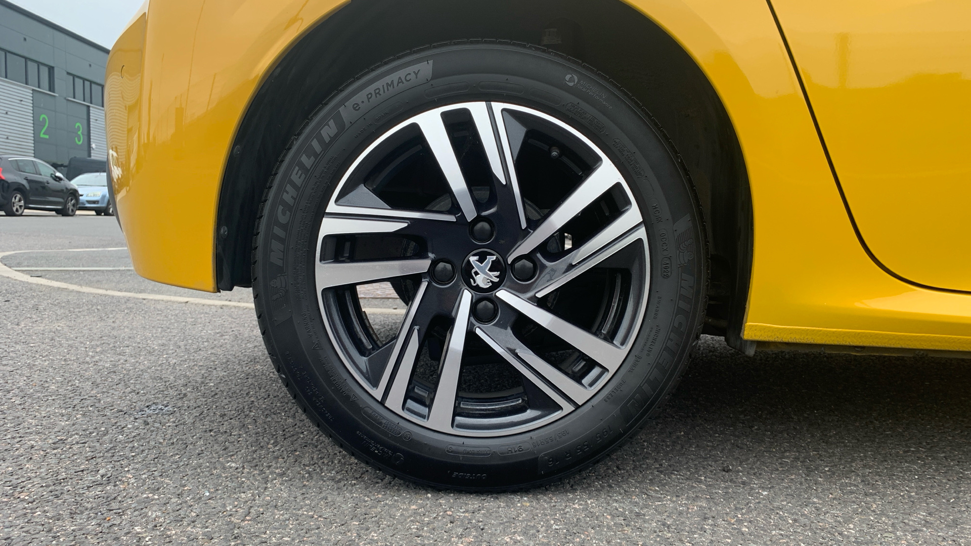 car image
