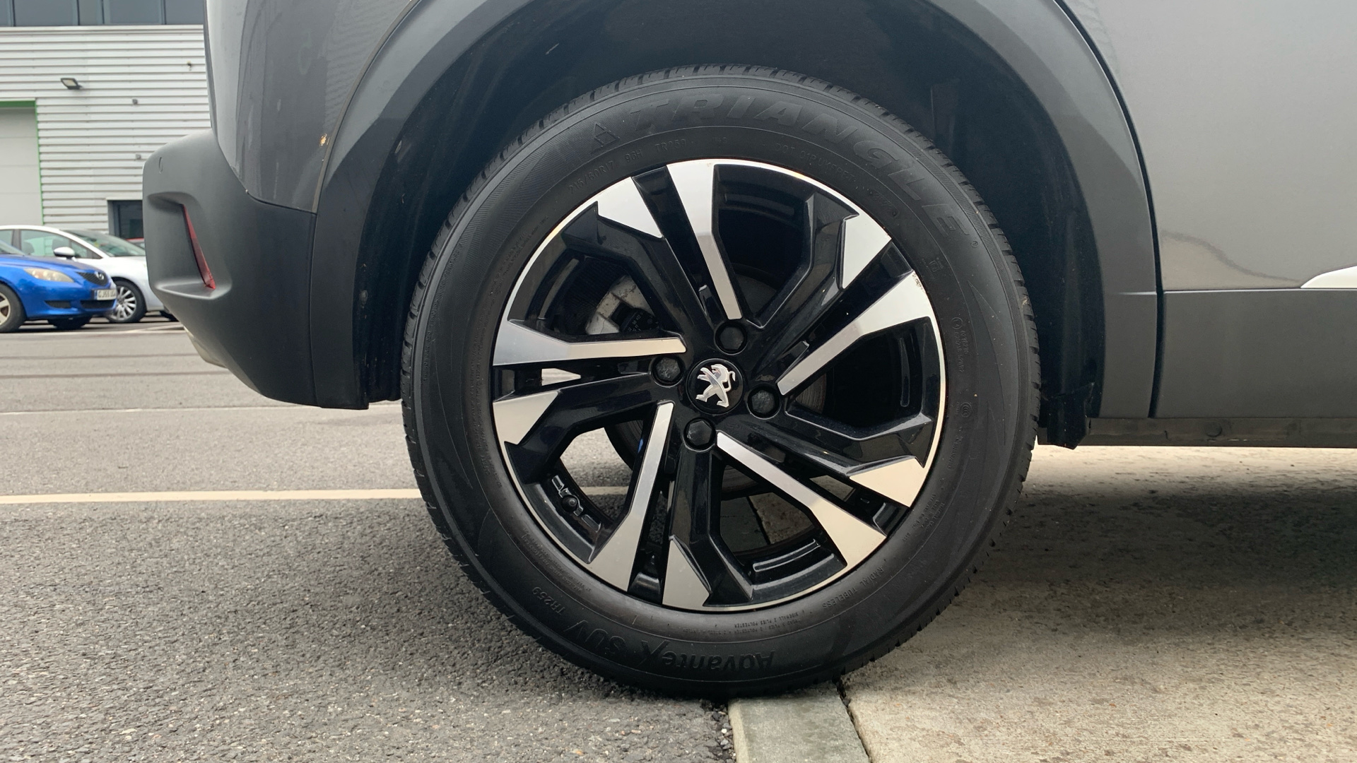 car image
