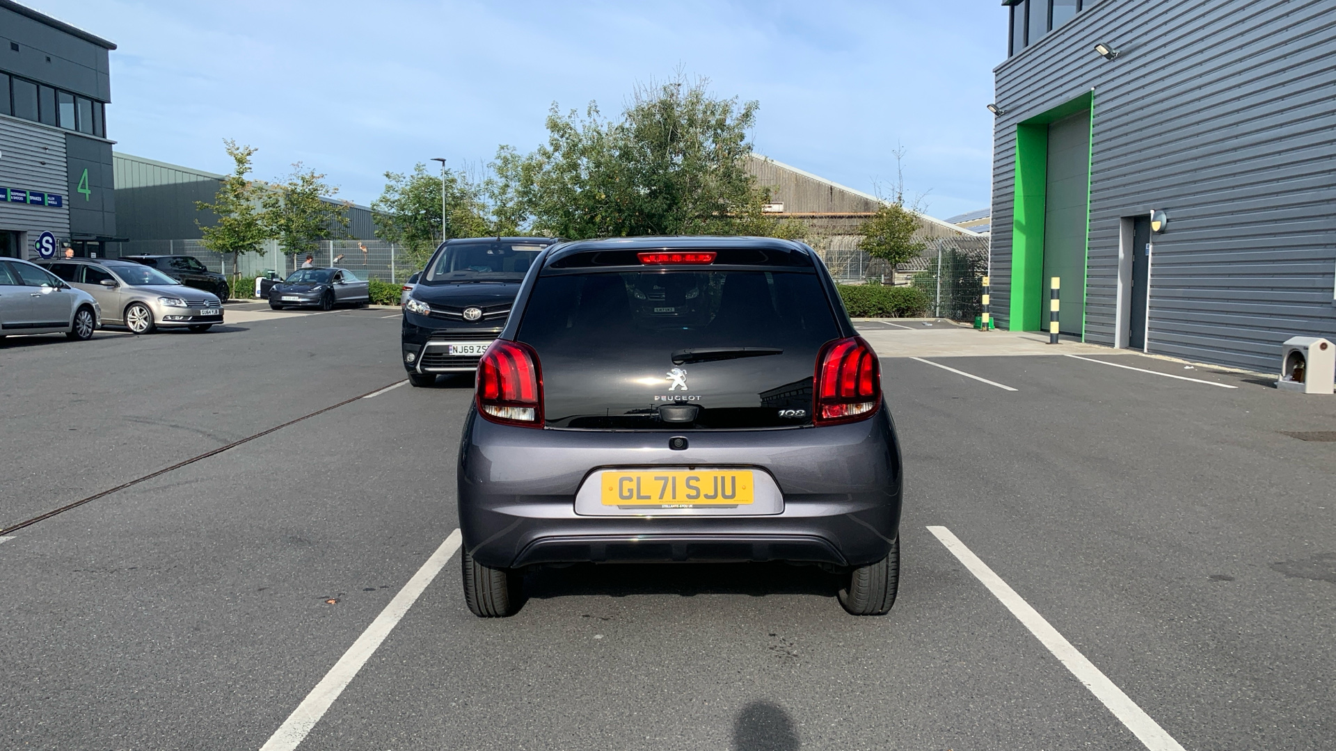 car image