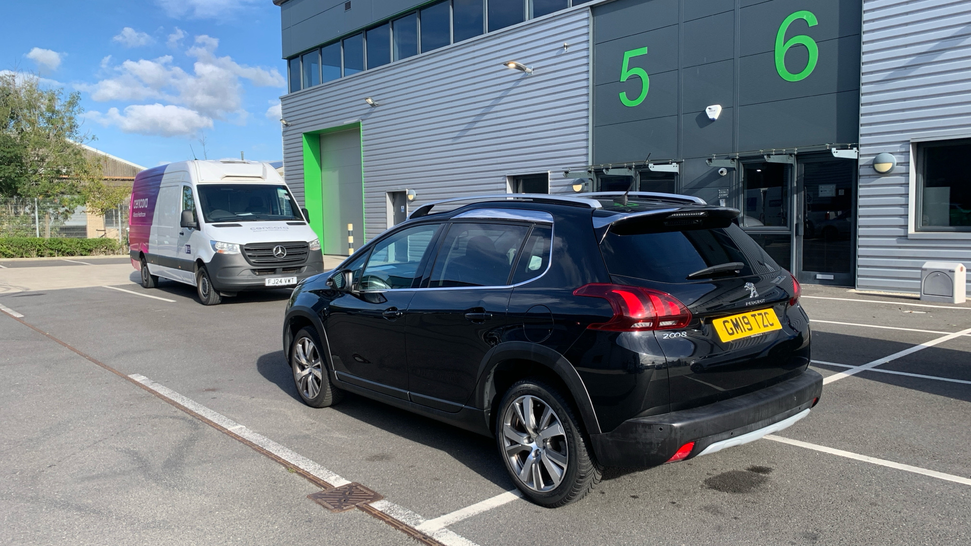 car image