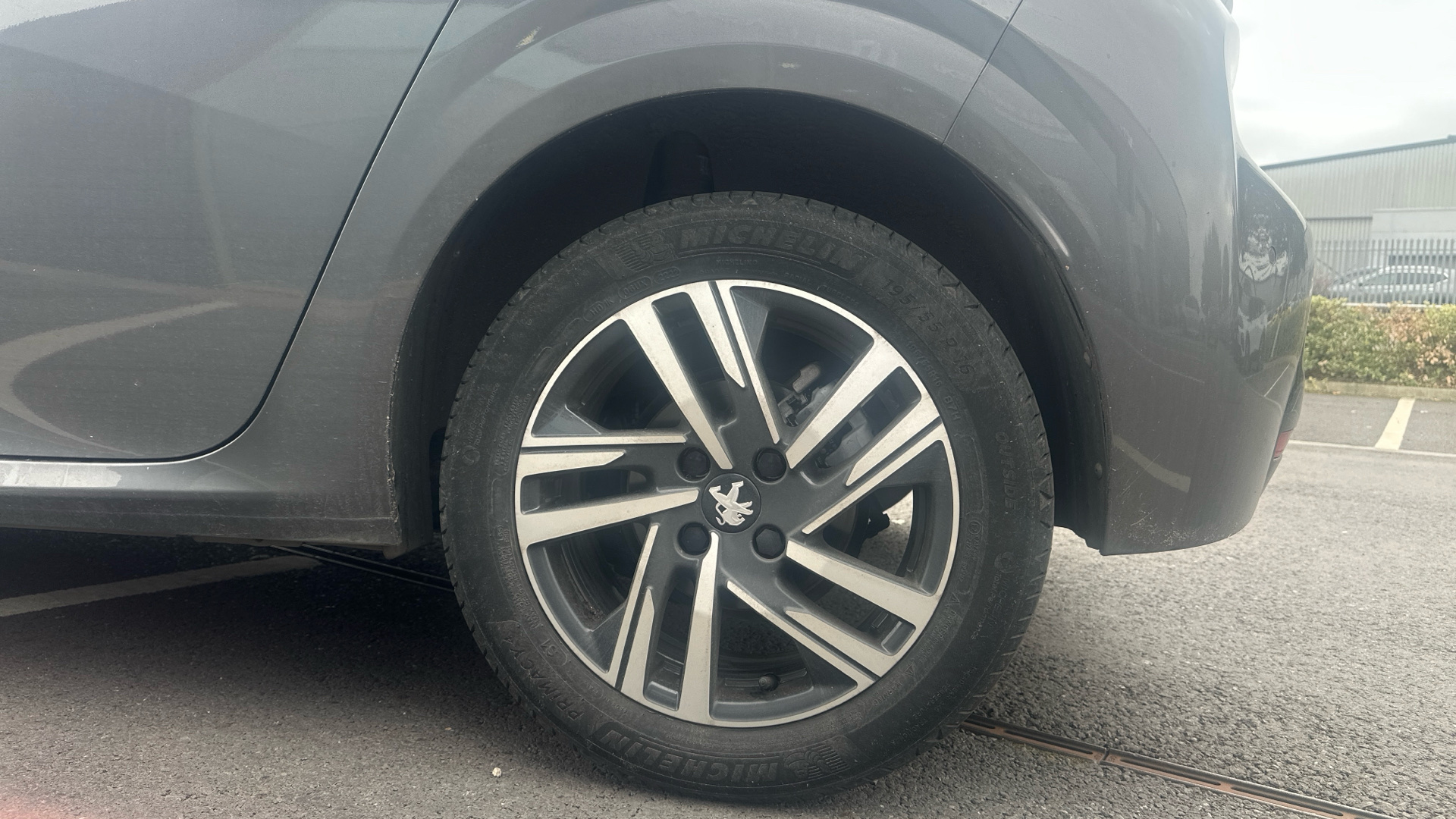 car image