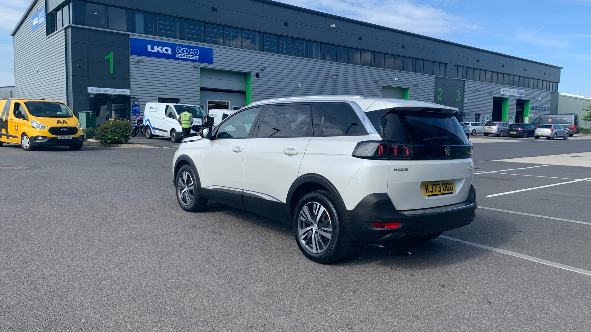 car image