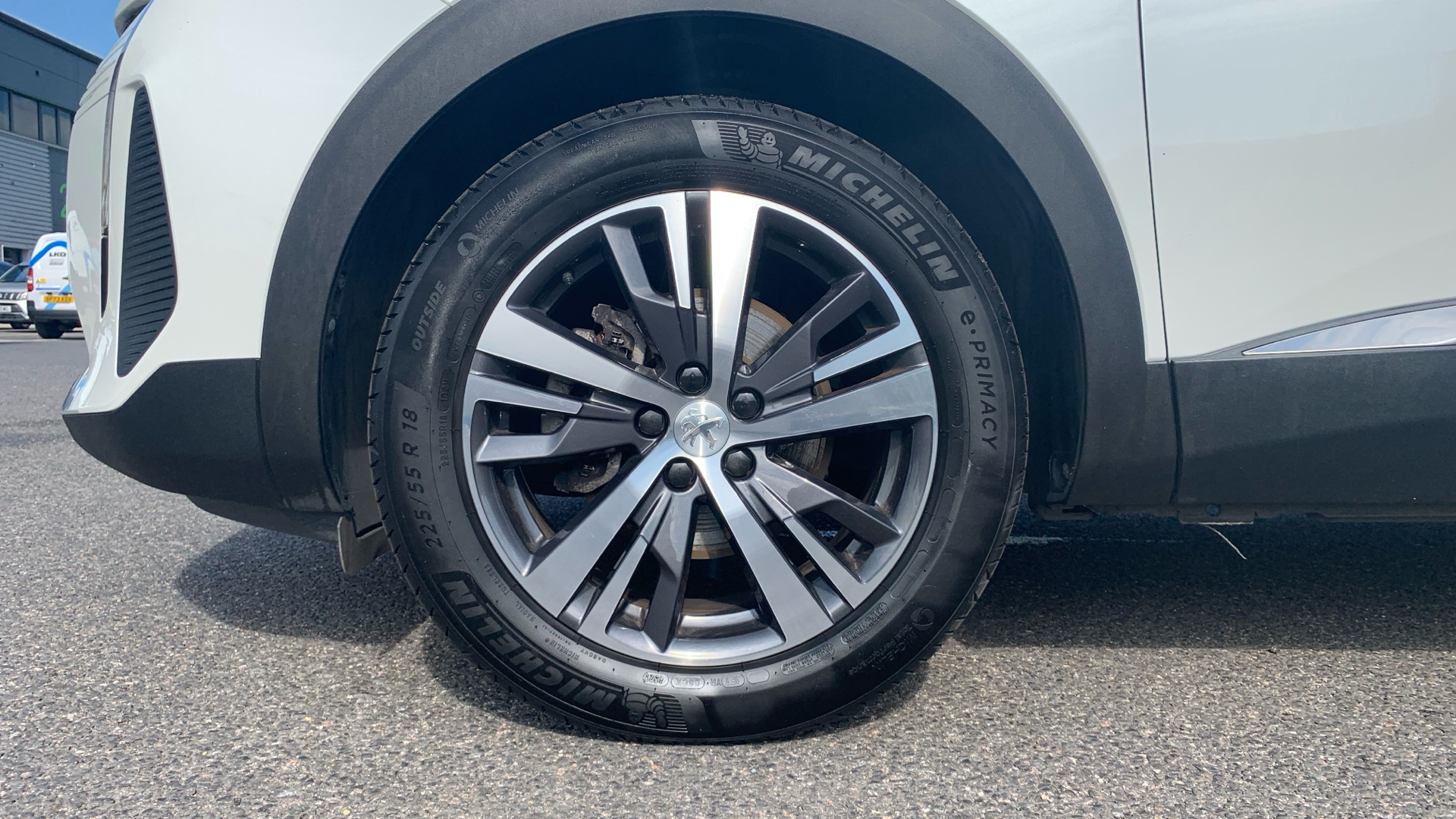 car image