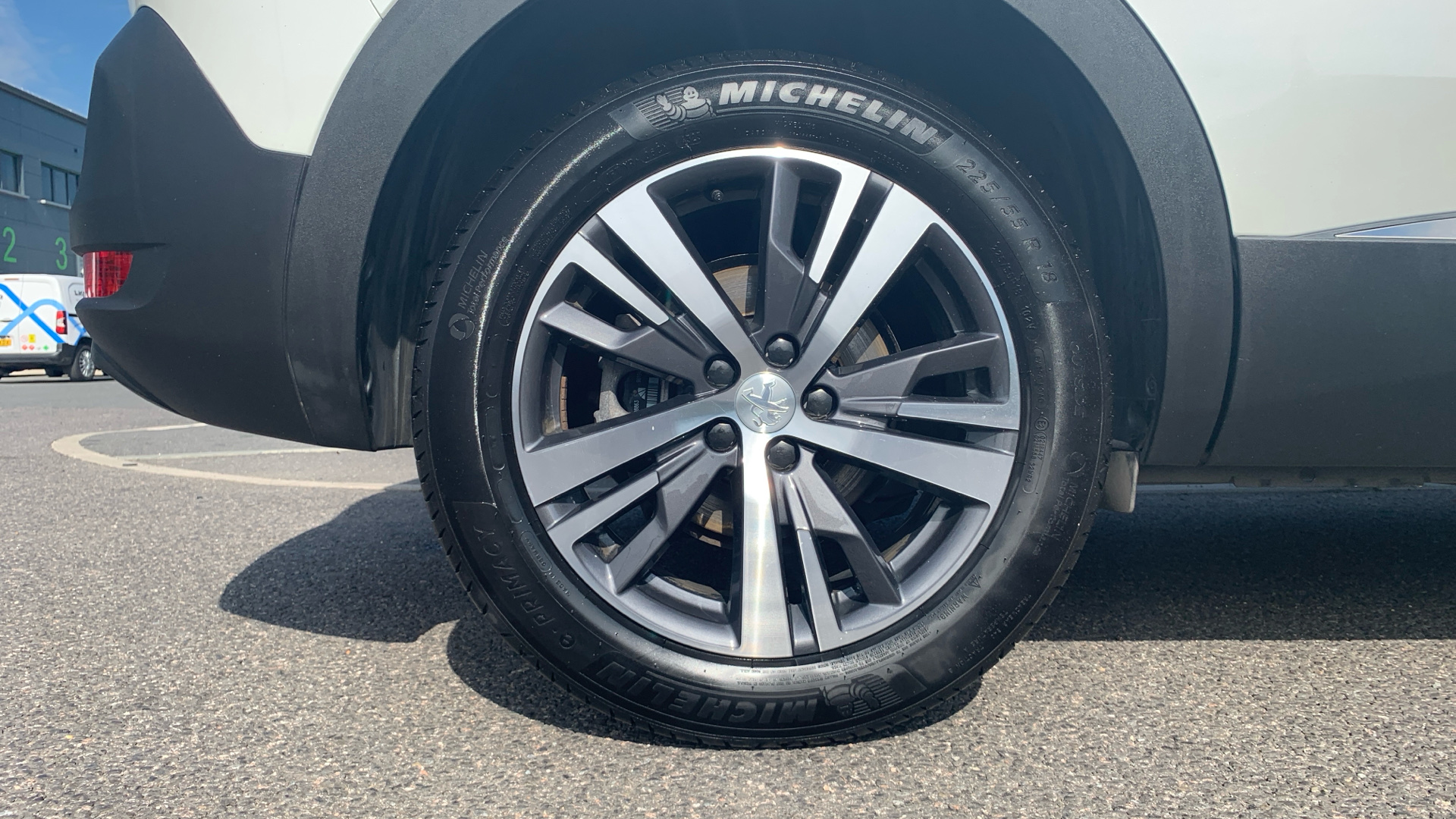 car image