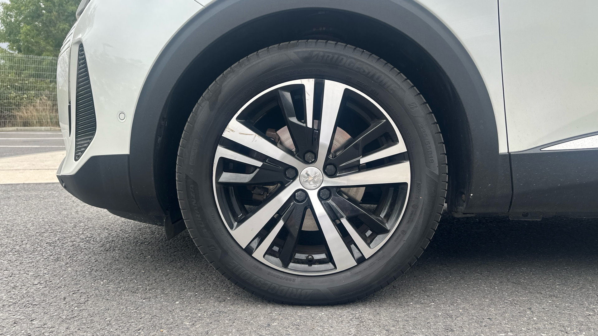 car image