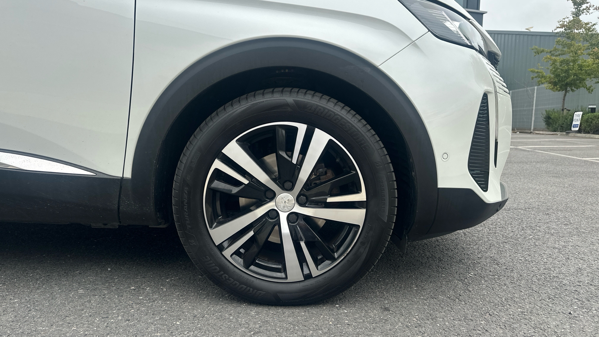 car image